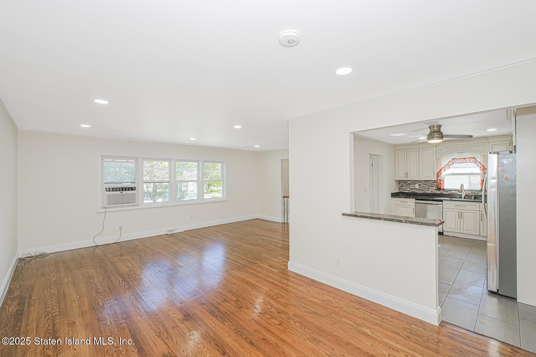 3542 Richmond Avenue, Staten Island, NY, 10312 image 13