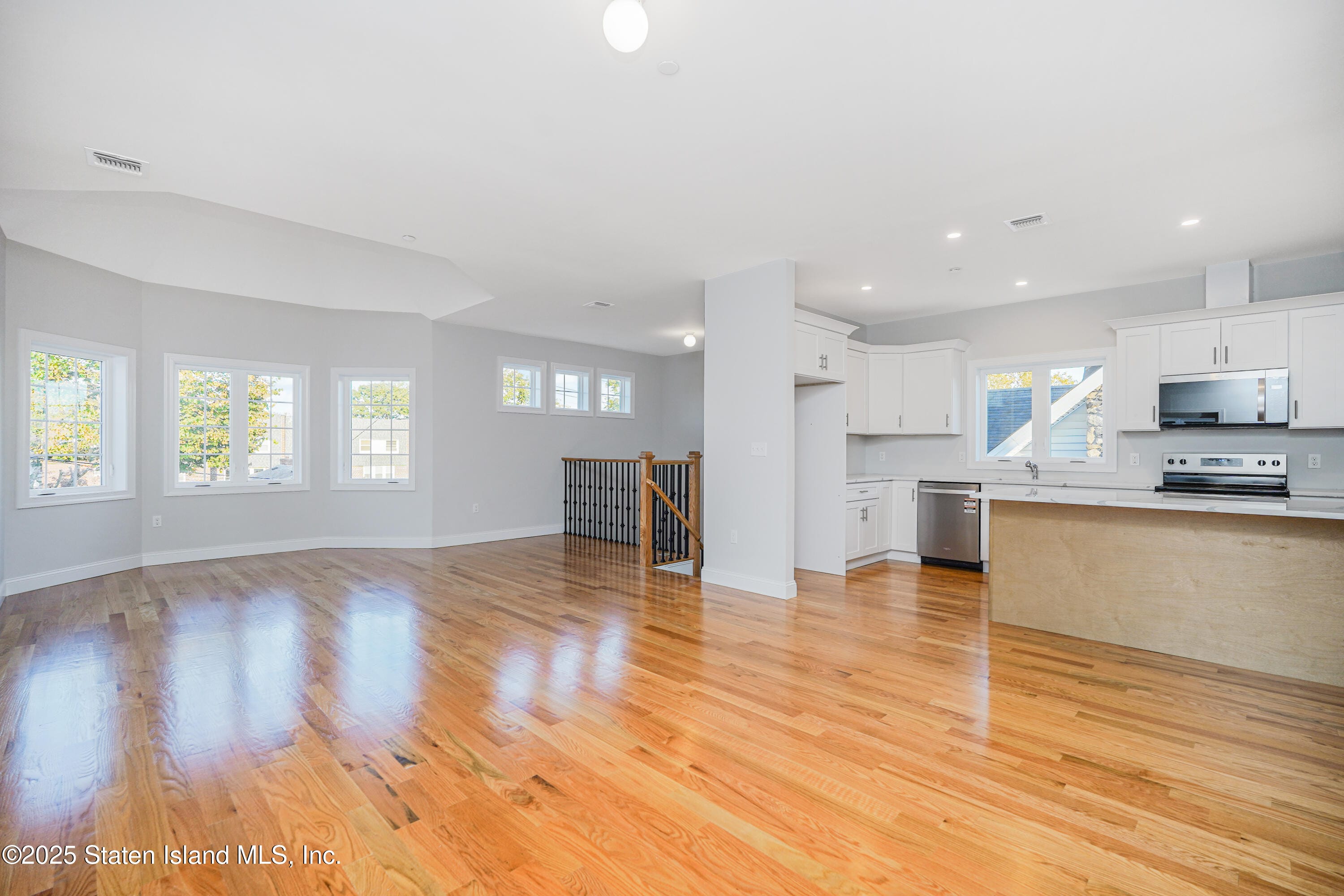 30 Waterside Parkway, Staten Island, NY, 10308 image 10