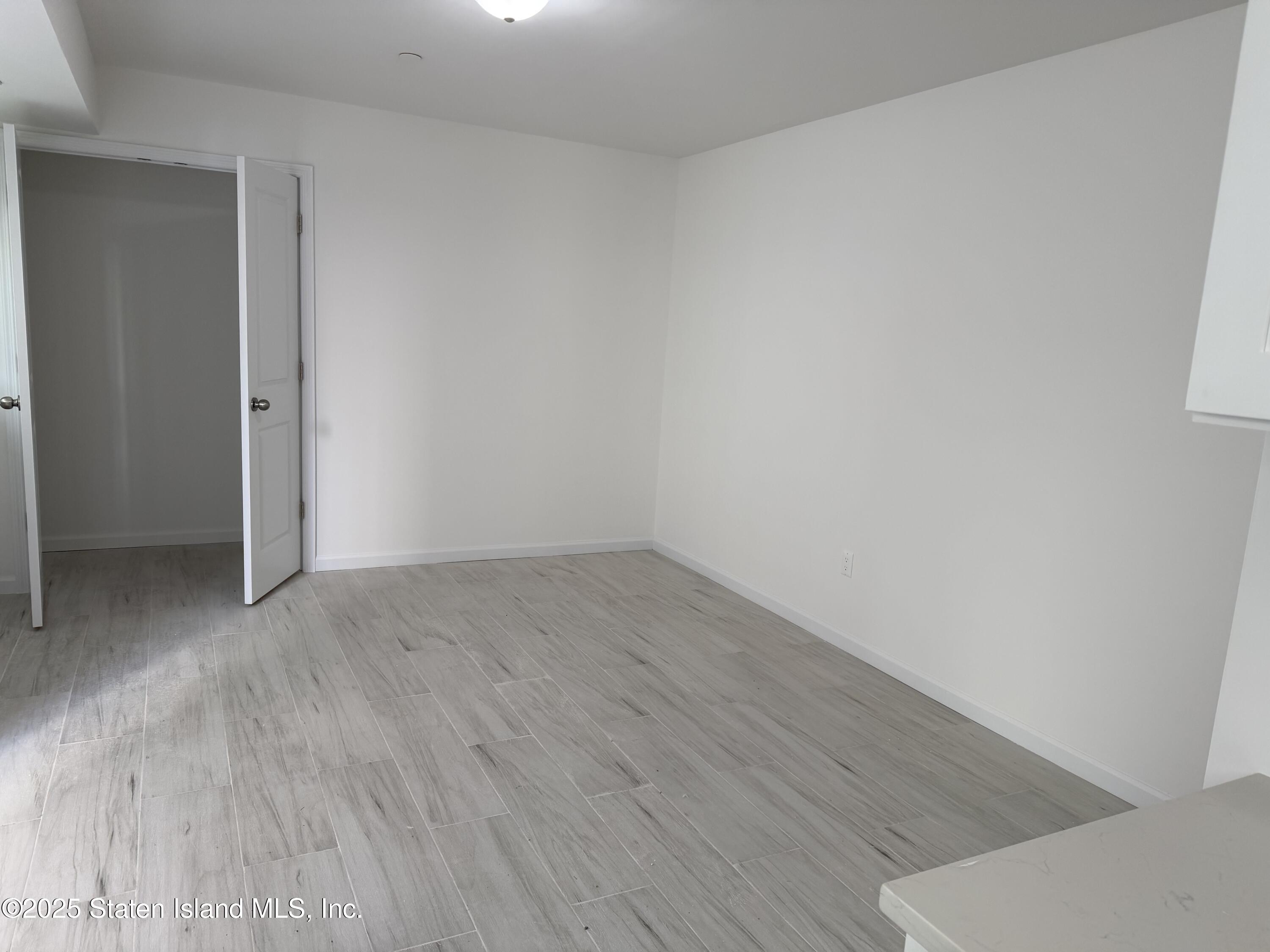 106 Burke Avenue, Staten Island, NY, 10314 image 14