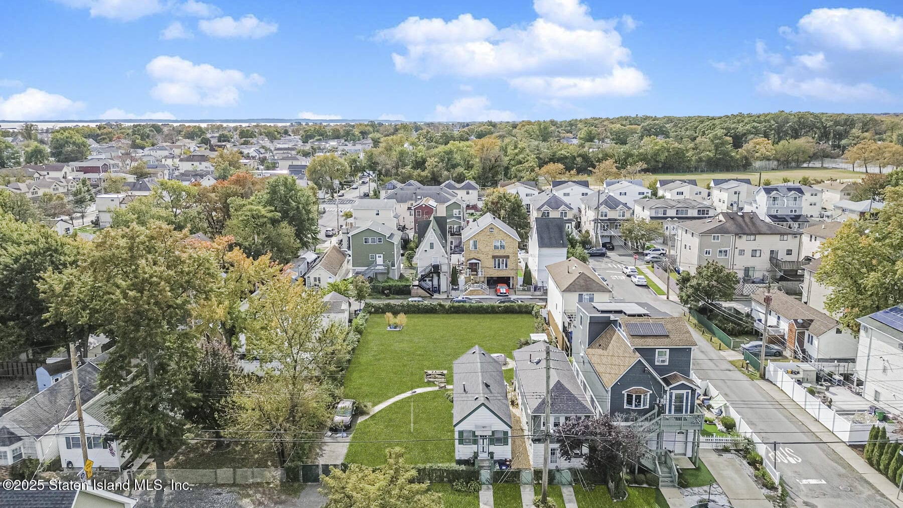 410 Hunter Avenue Image 5