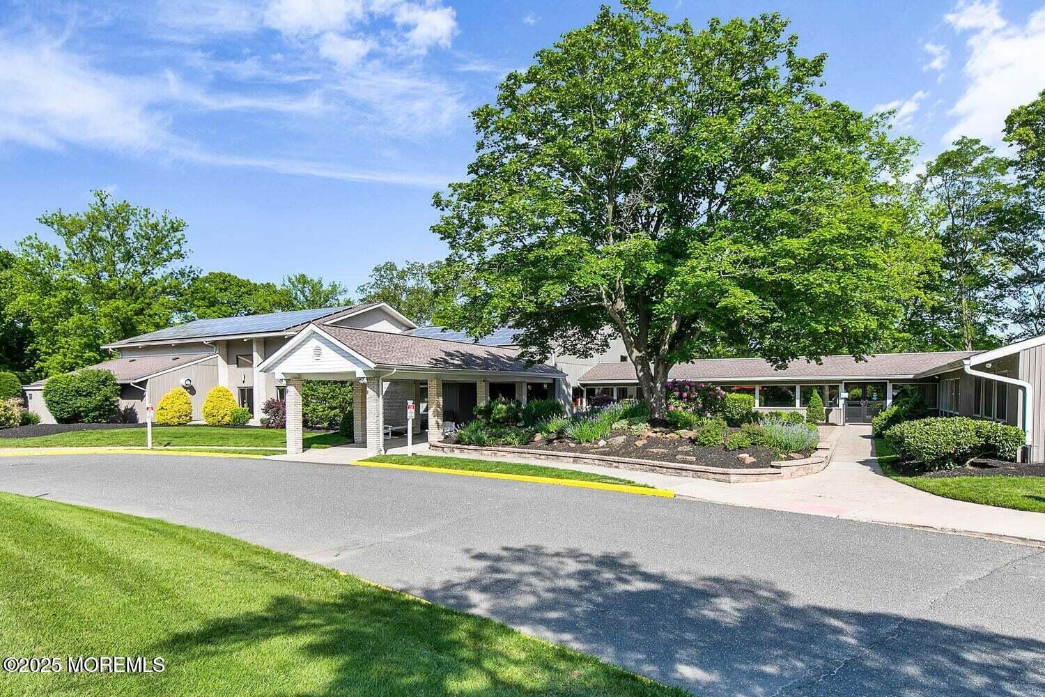 88 Friendship Court, Red Bank, NJ, 07701 image 27