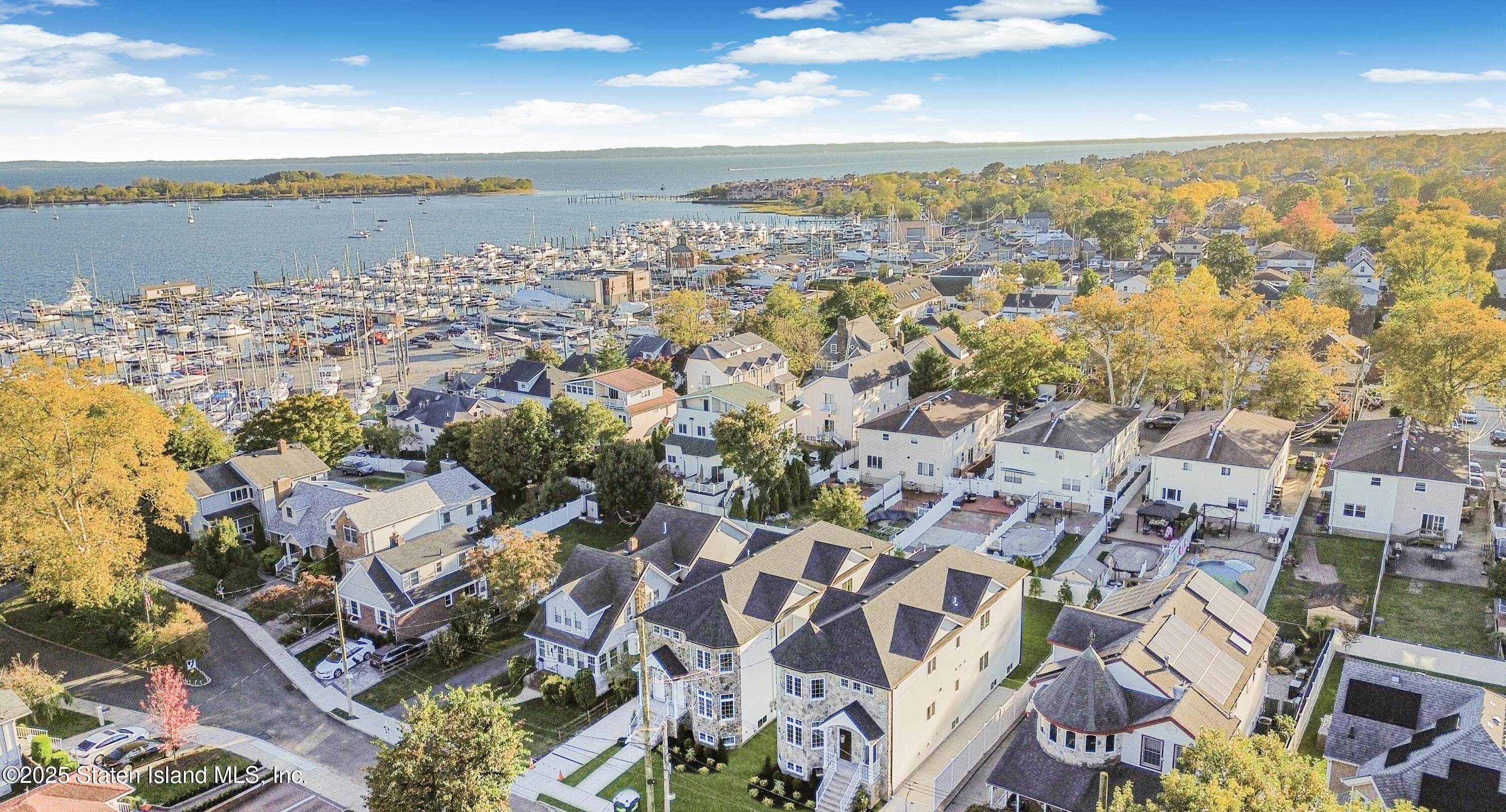 28 Waterside Parkway Image 3