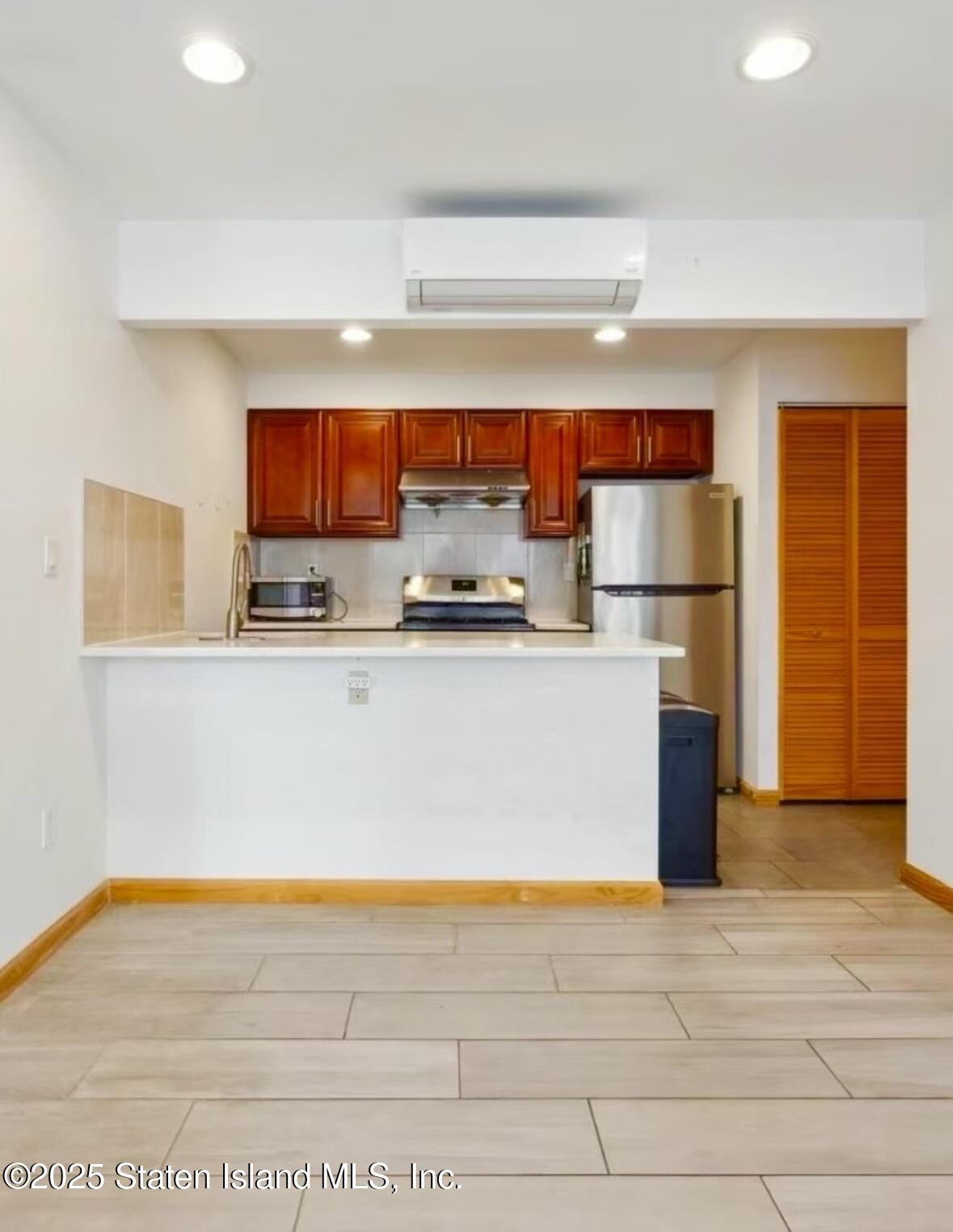 229 55th Street 3a Image 3