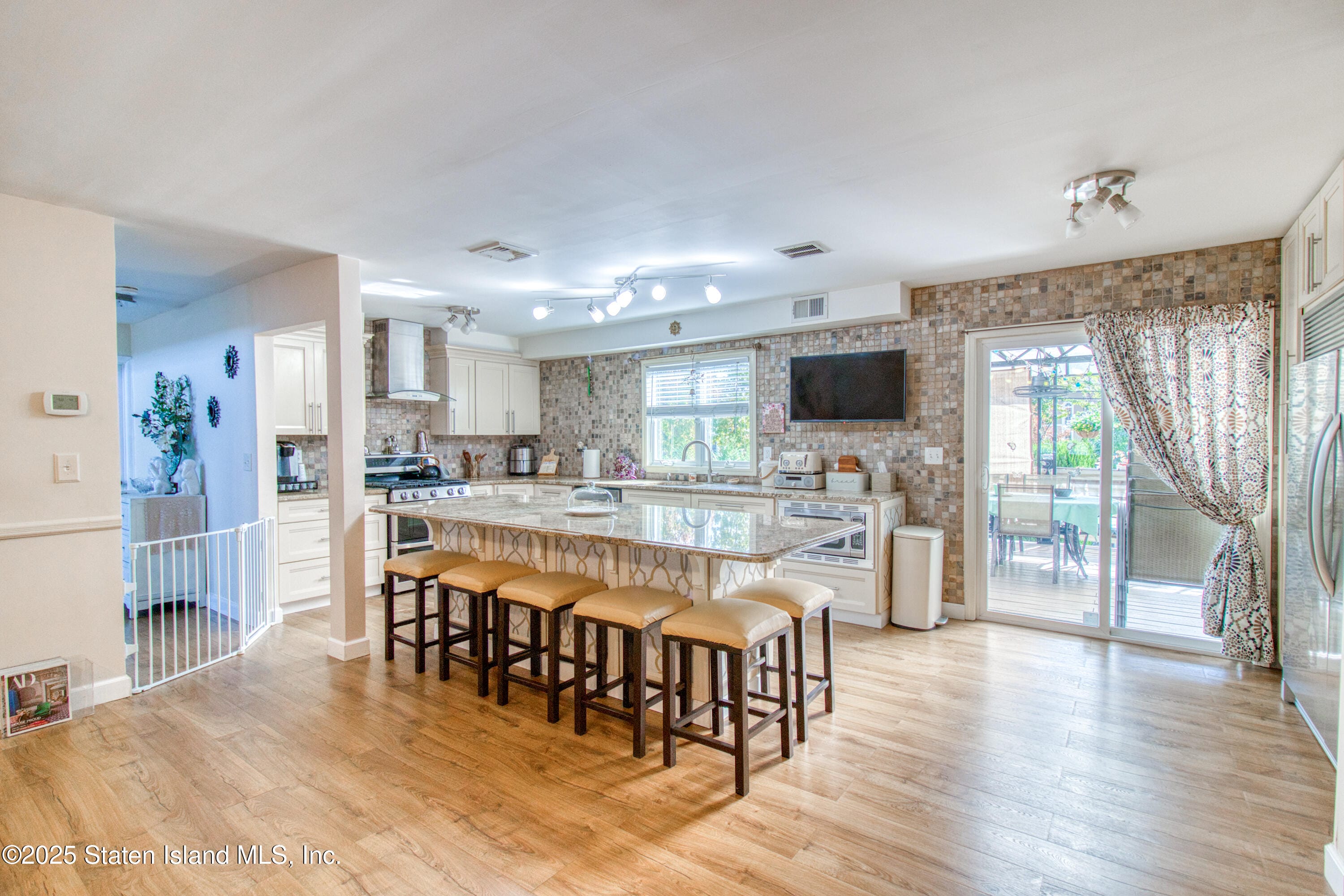 30 Woodvale Loop, Staten Island, NY, 10309 image 11