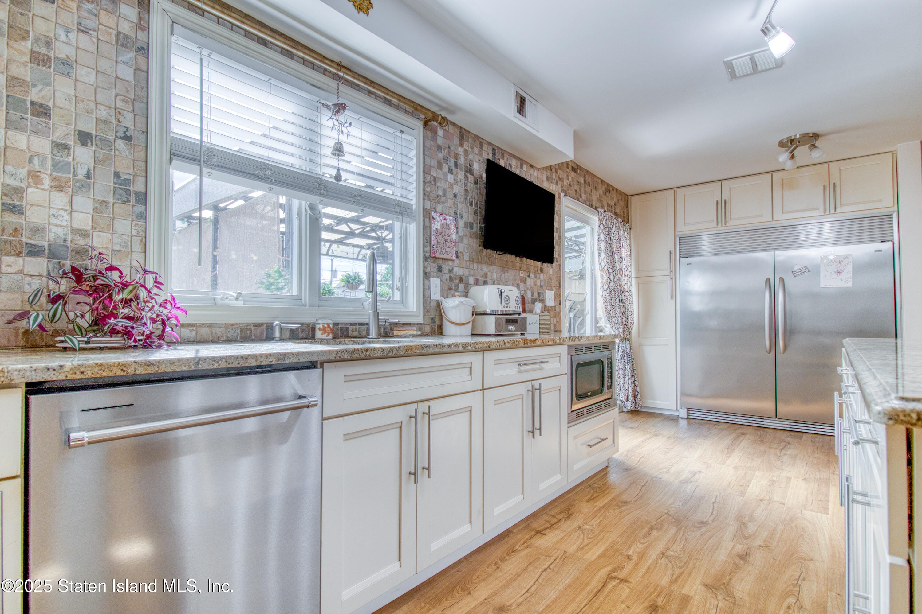 30 Woodvale Loop, Staten Island, NY, 10309 image 15