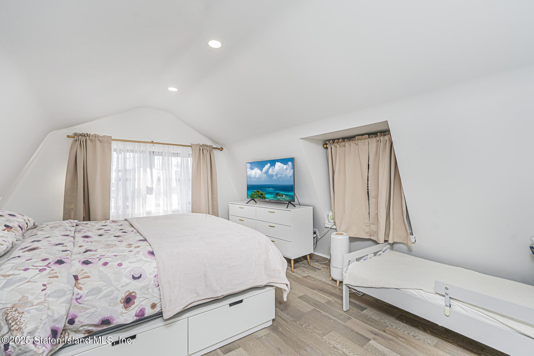 62 Mclaughlin Street, Staten Island, NY, 10305 image 17