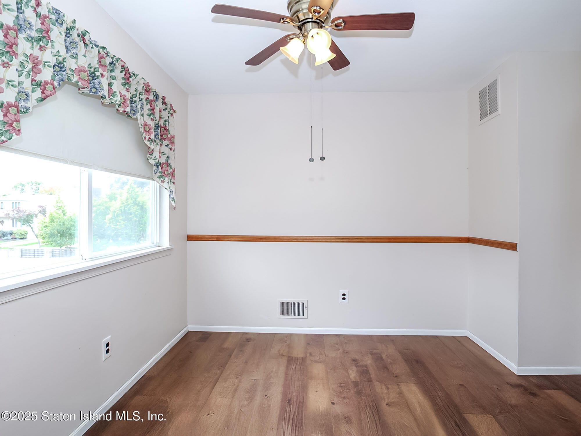 20 Gil Court, Staten Island, NY, 10312 image 8