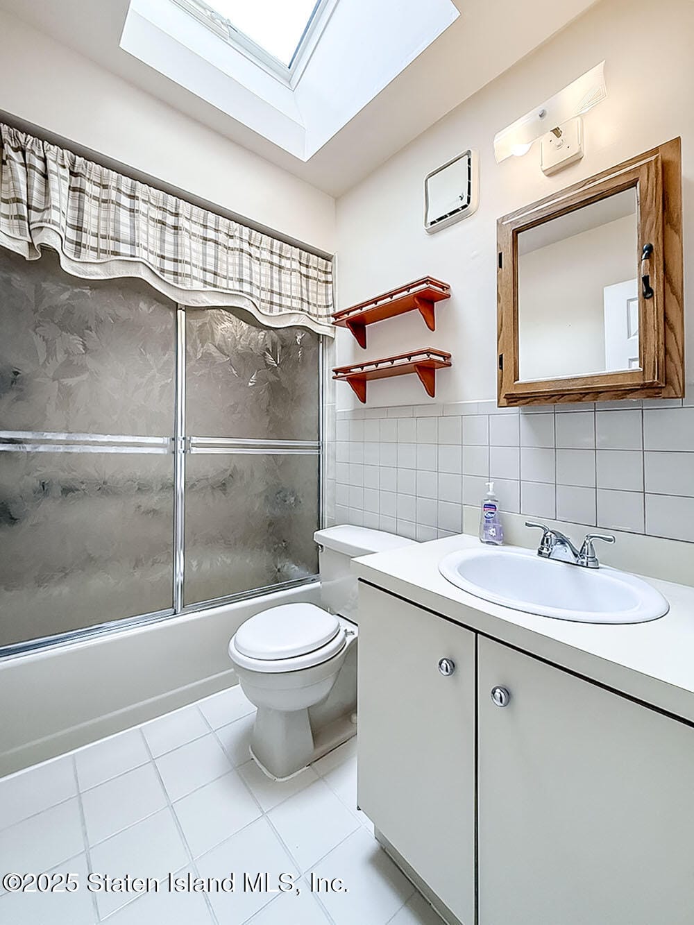 20 Gil Court, Staten Island, NY, 10312 image 13