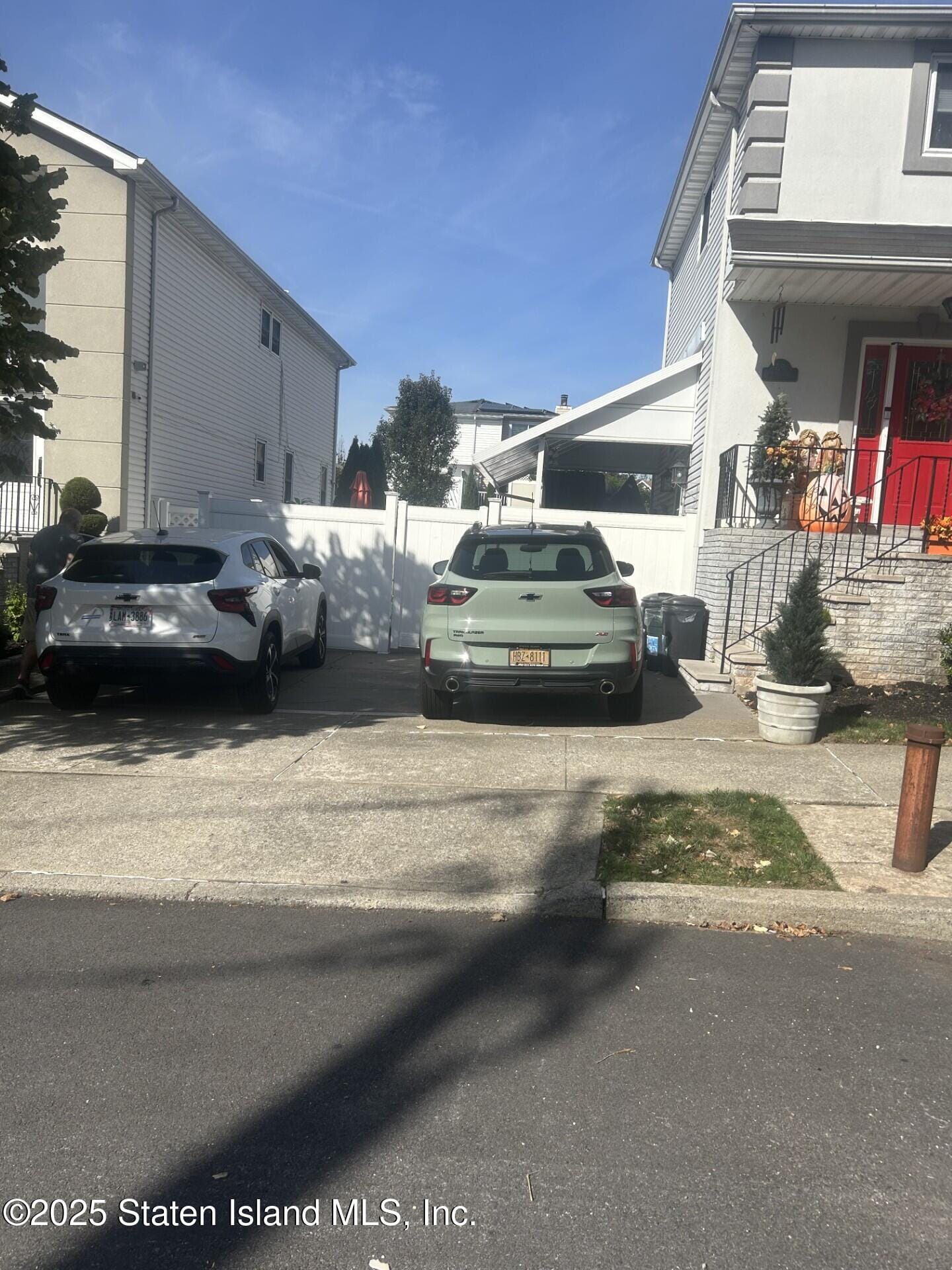 89 Columbus Avenue Image 4