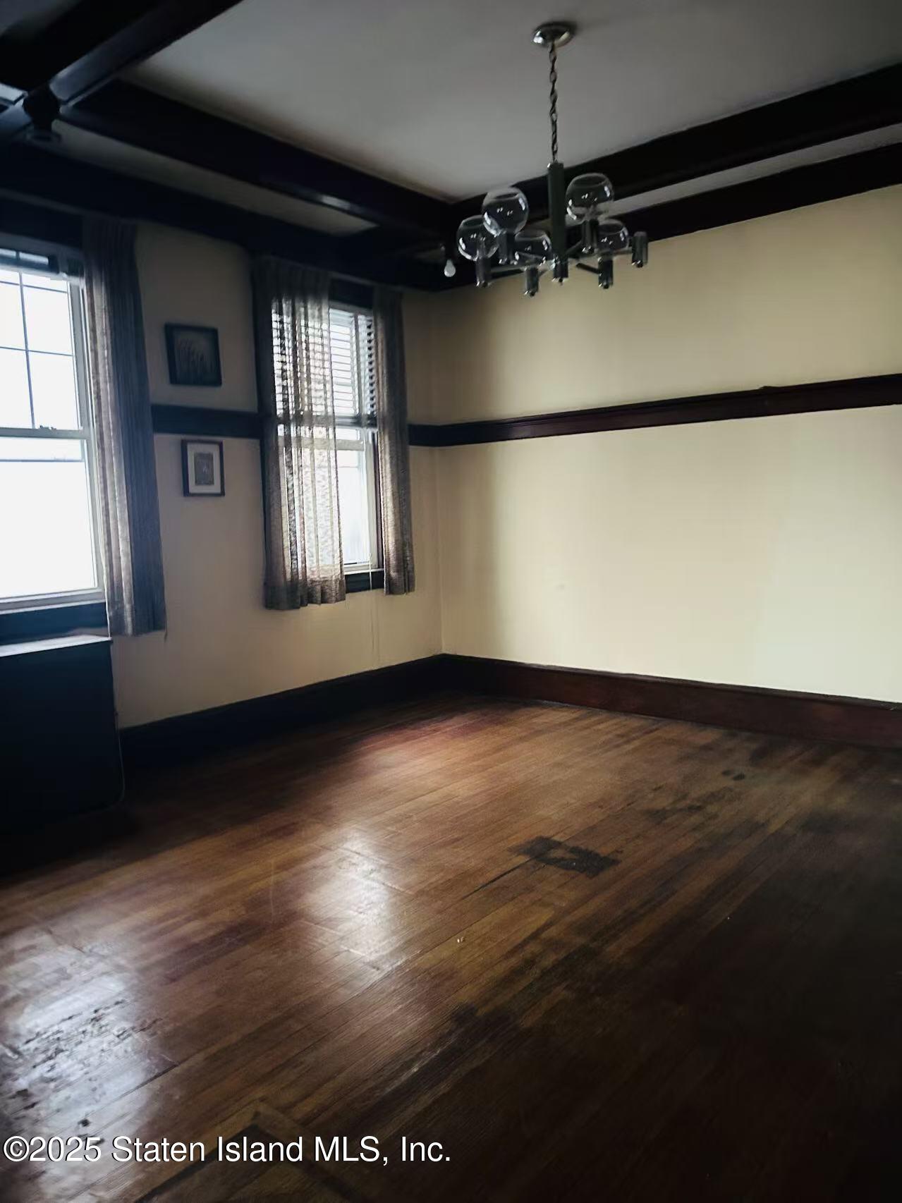 109 Scribner Avenue Image 3