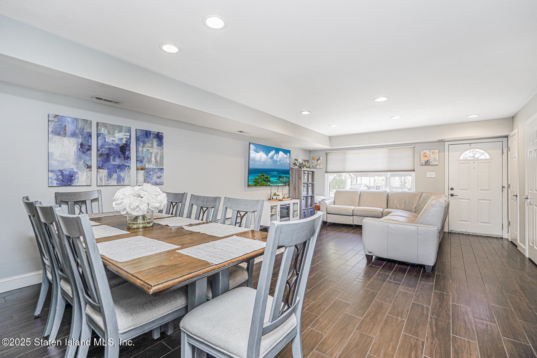 69 Rolling Hill Green Image 5