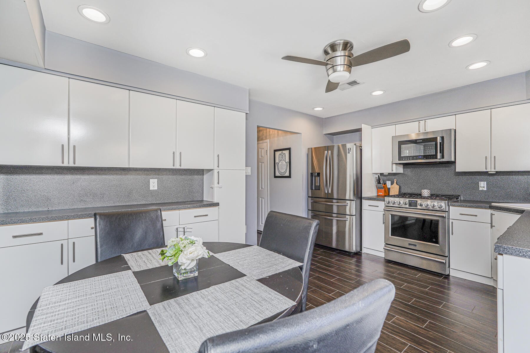 69 Rolling Hill Green, Staten Island, NY, 10312 image 12