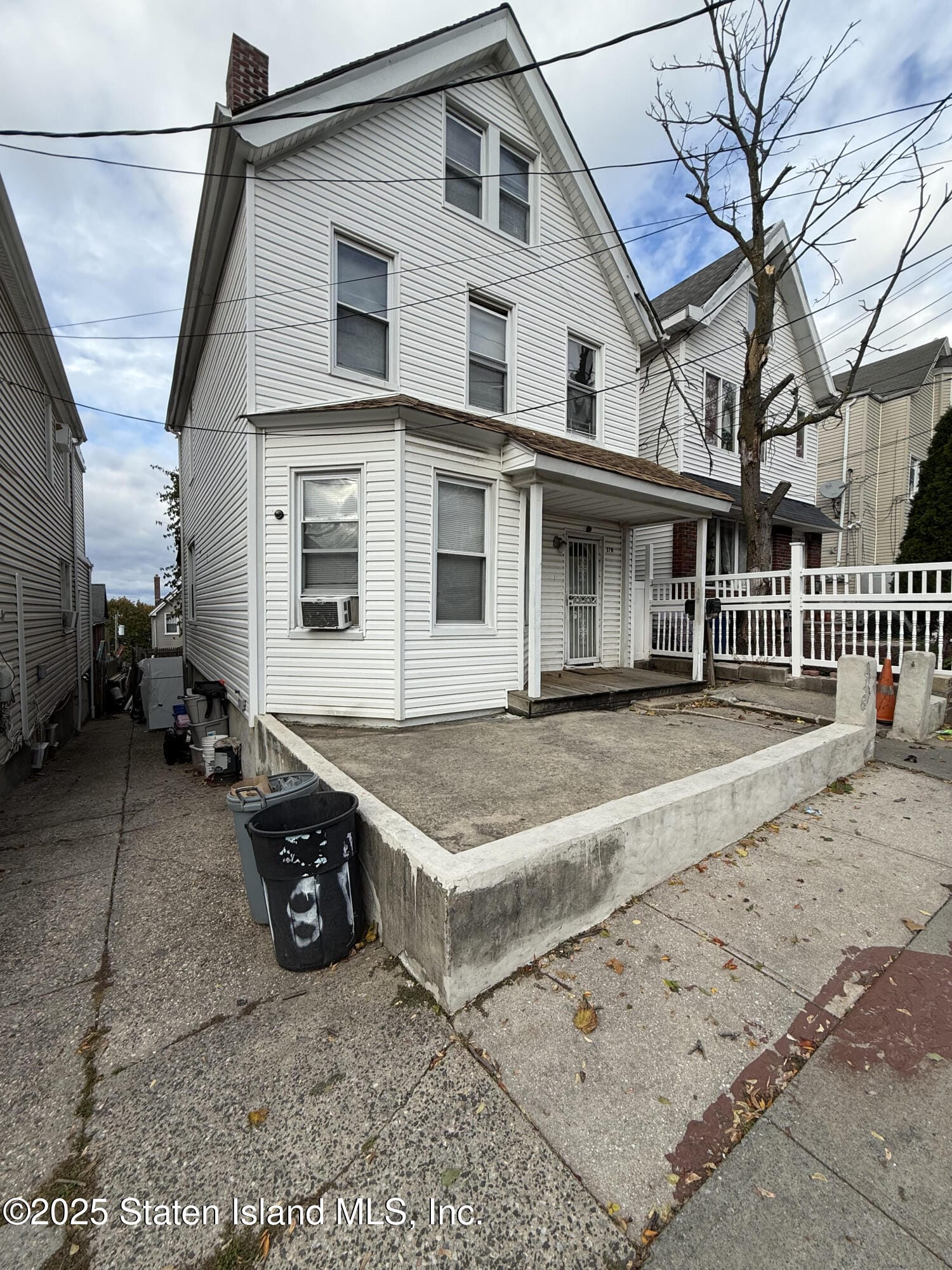 179 Benziger Avenue Image 1