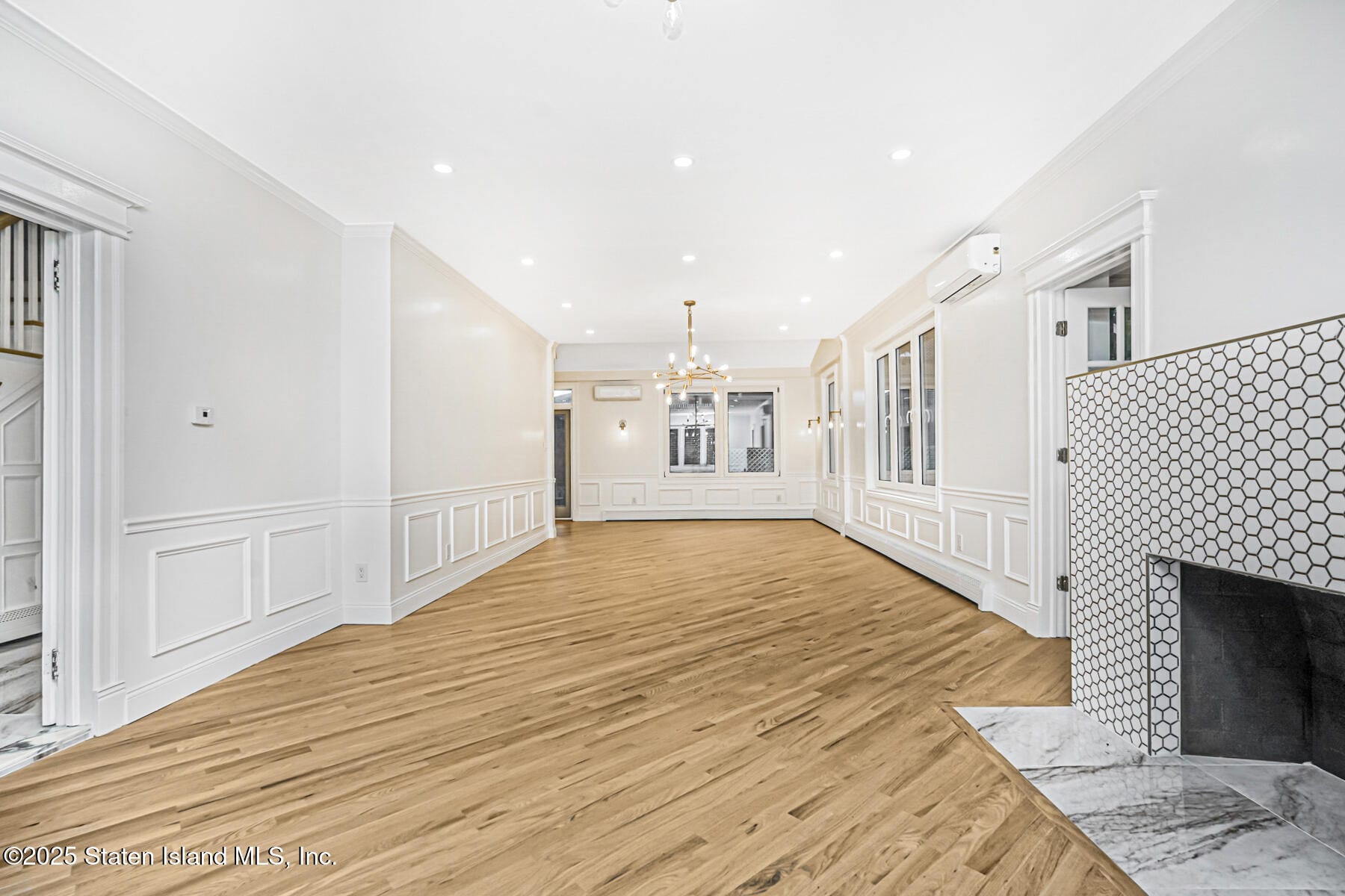 55 Wadsworth Road Image 5