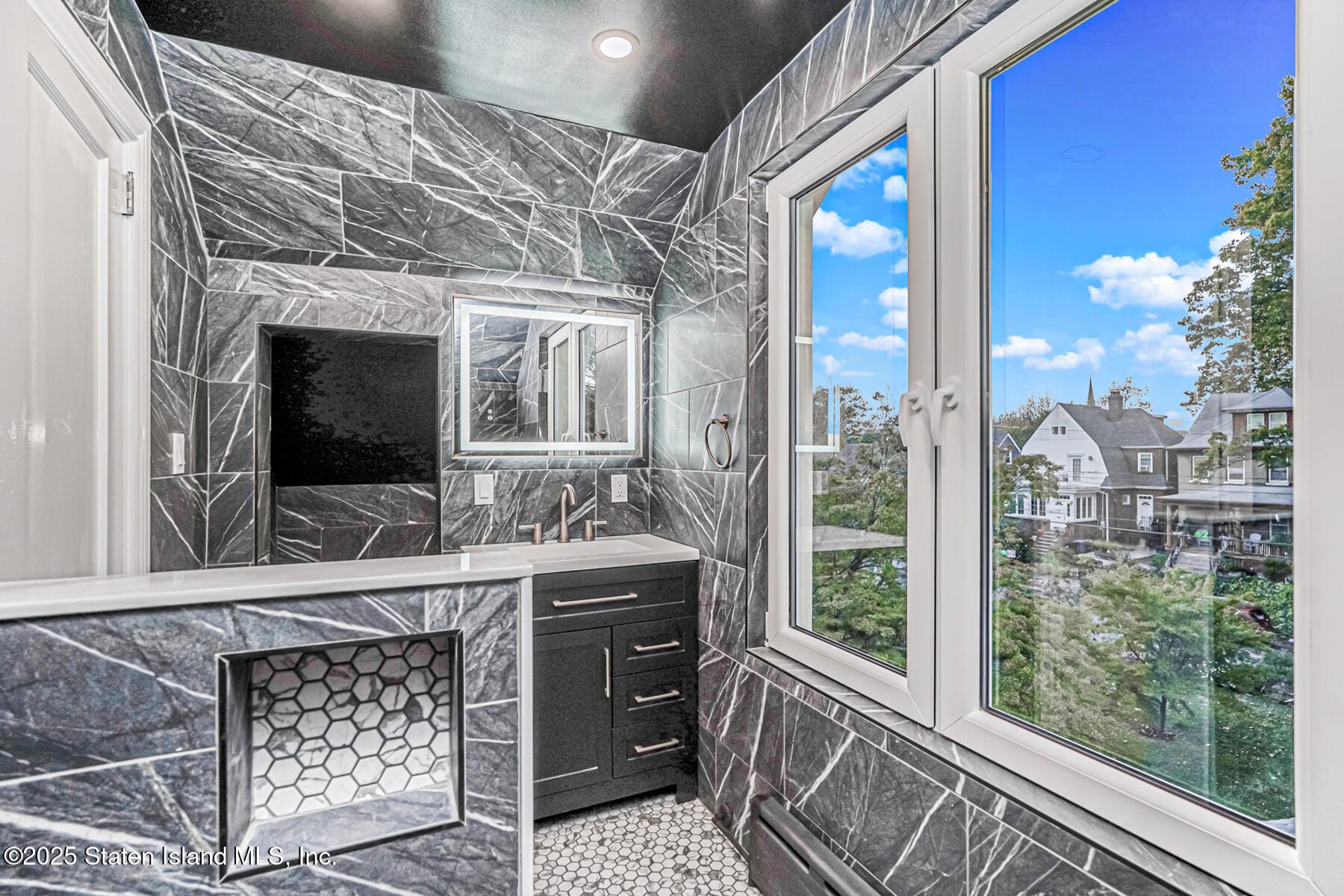 55 Wadsworth Road, Staten Island, NY, 10305 image 36