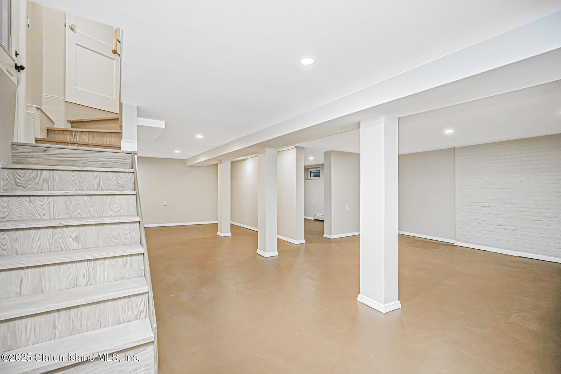 55 Wadsworth Road, Staten Island, NY, 10305 image 40