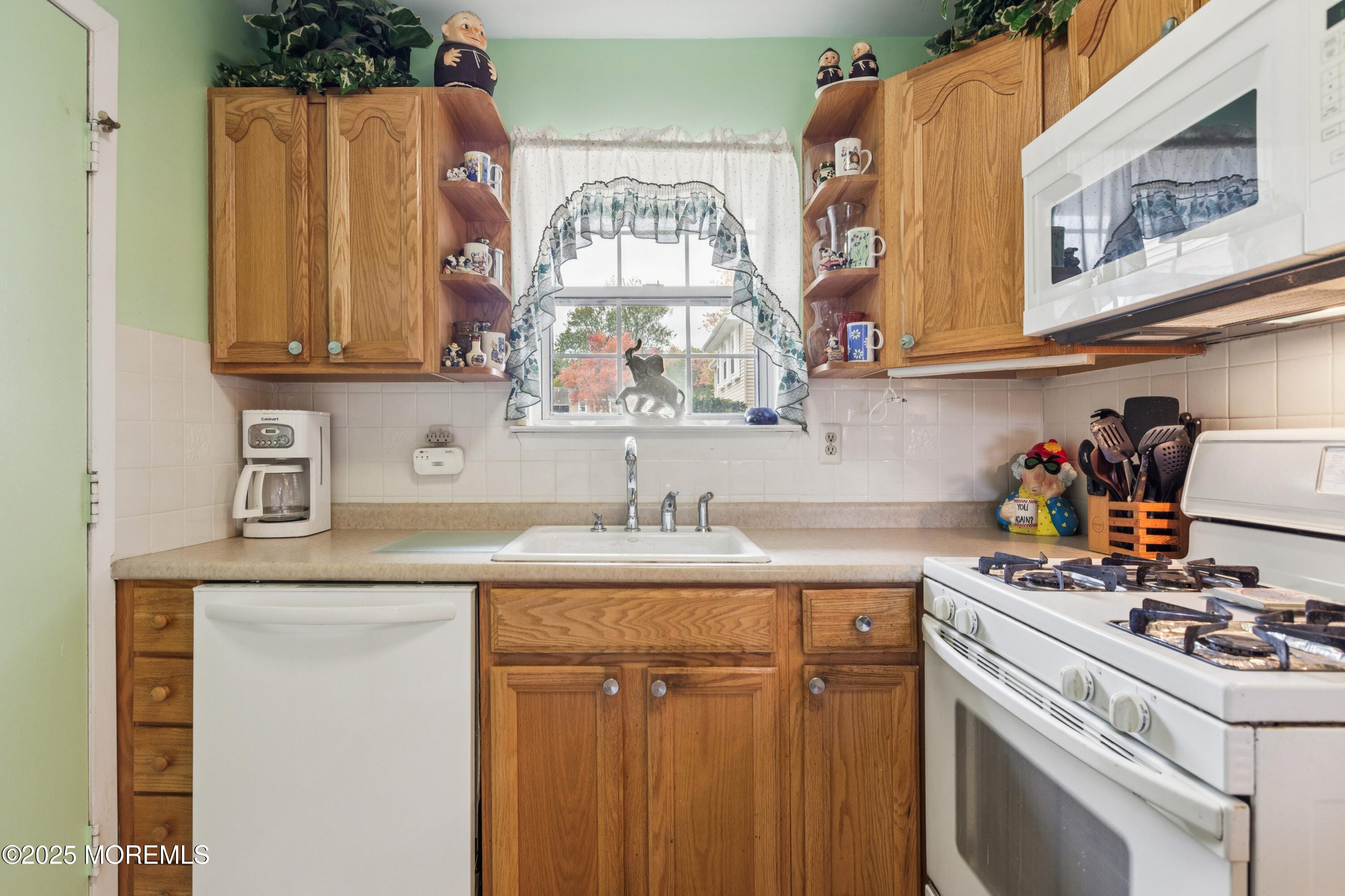 97 Neilly Court 97, Old Bridge, NJ, 08857 image 6