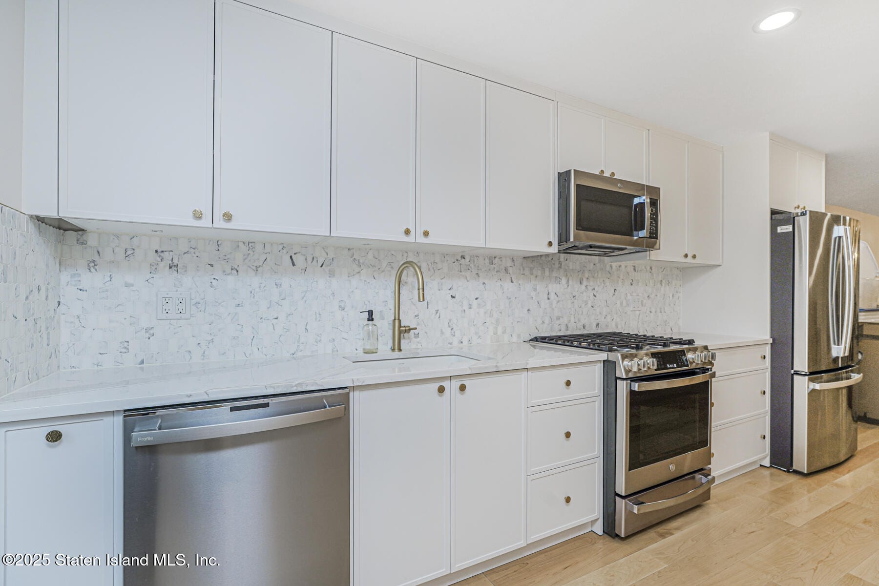 645 Carroll Street, Brooklyn, NY, 11215 image 18