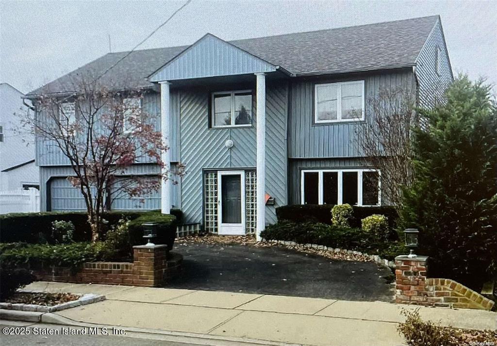 3966 Carrel Boulevard, Oceanside, NY, 11572