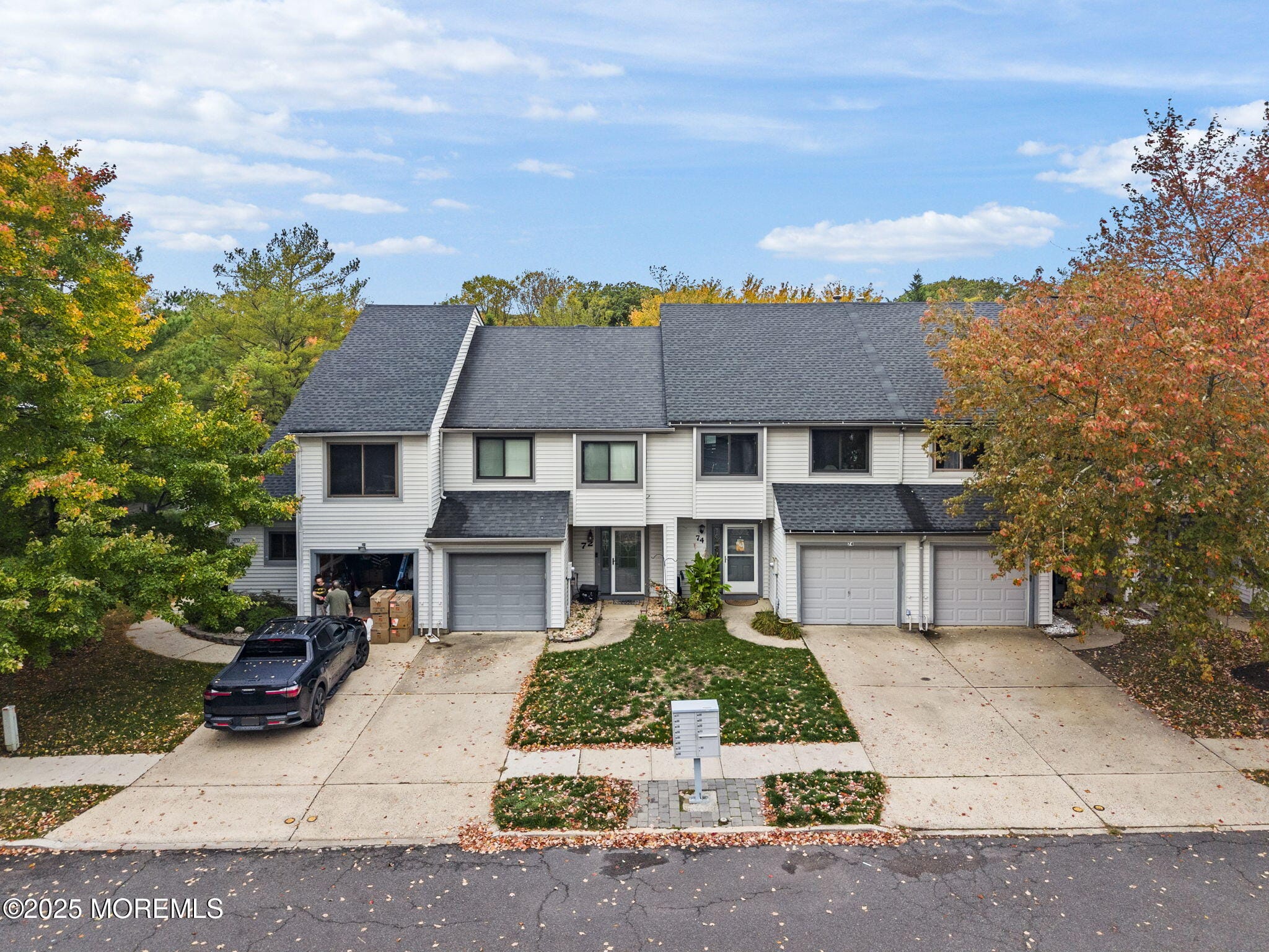 74 Lexington Circle Image 4