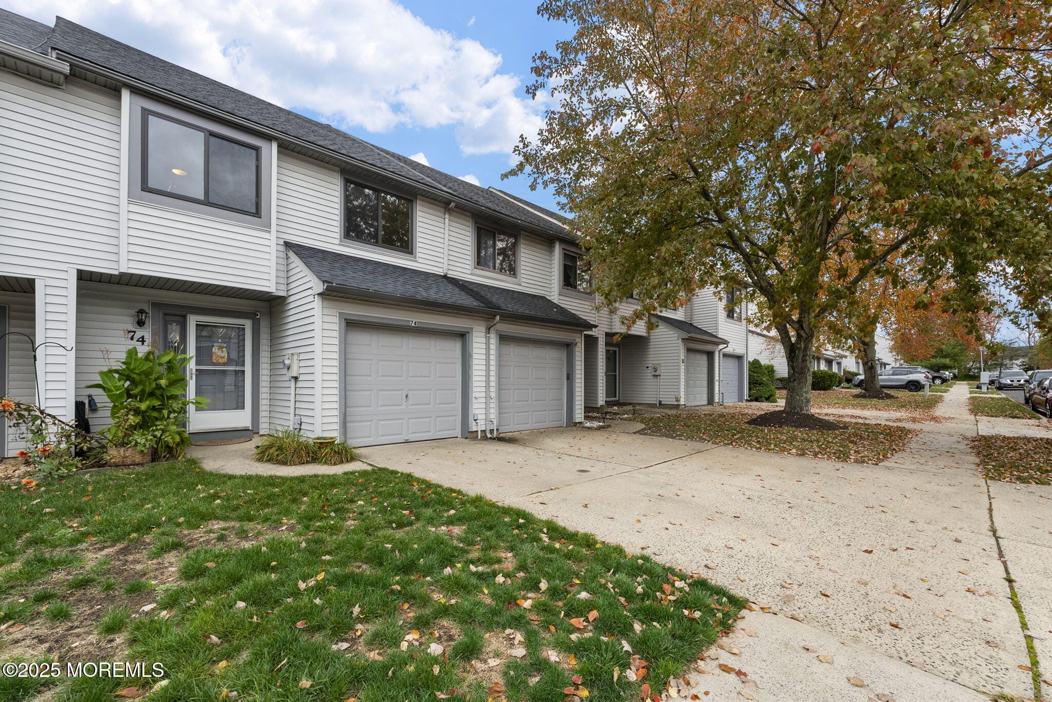74 Lexington Circle Image 2