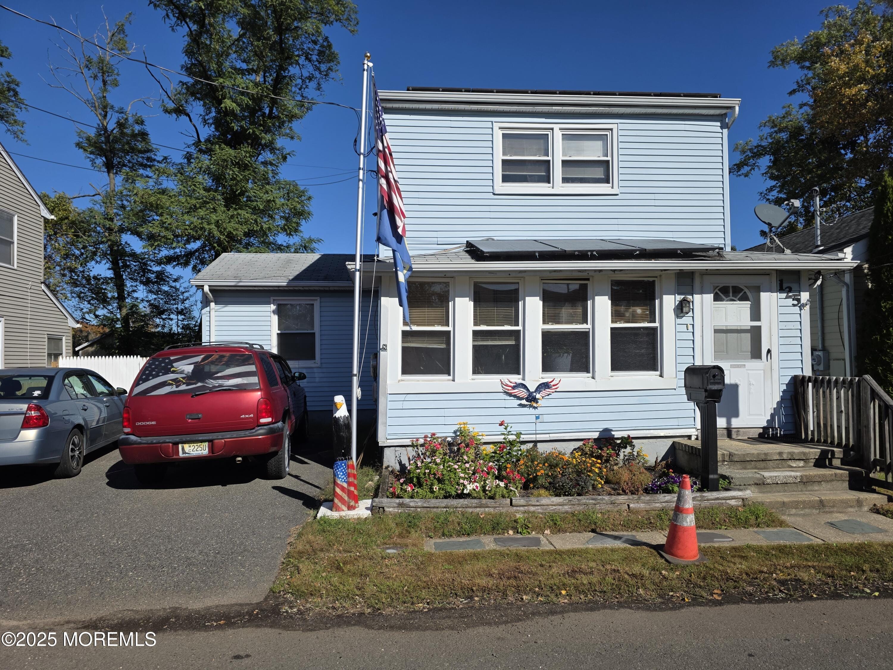 125 6th Street Image 3