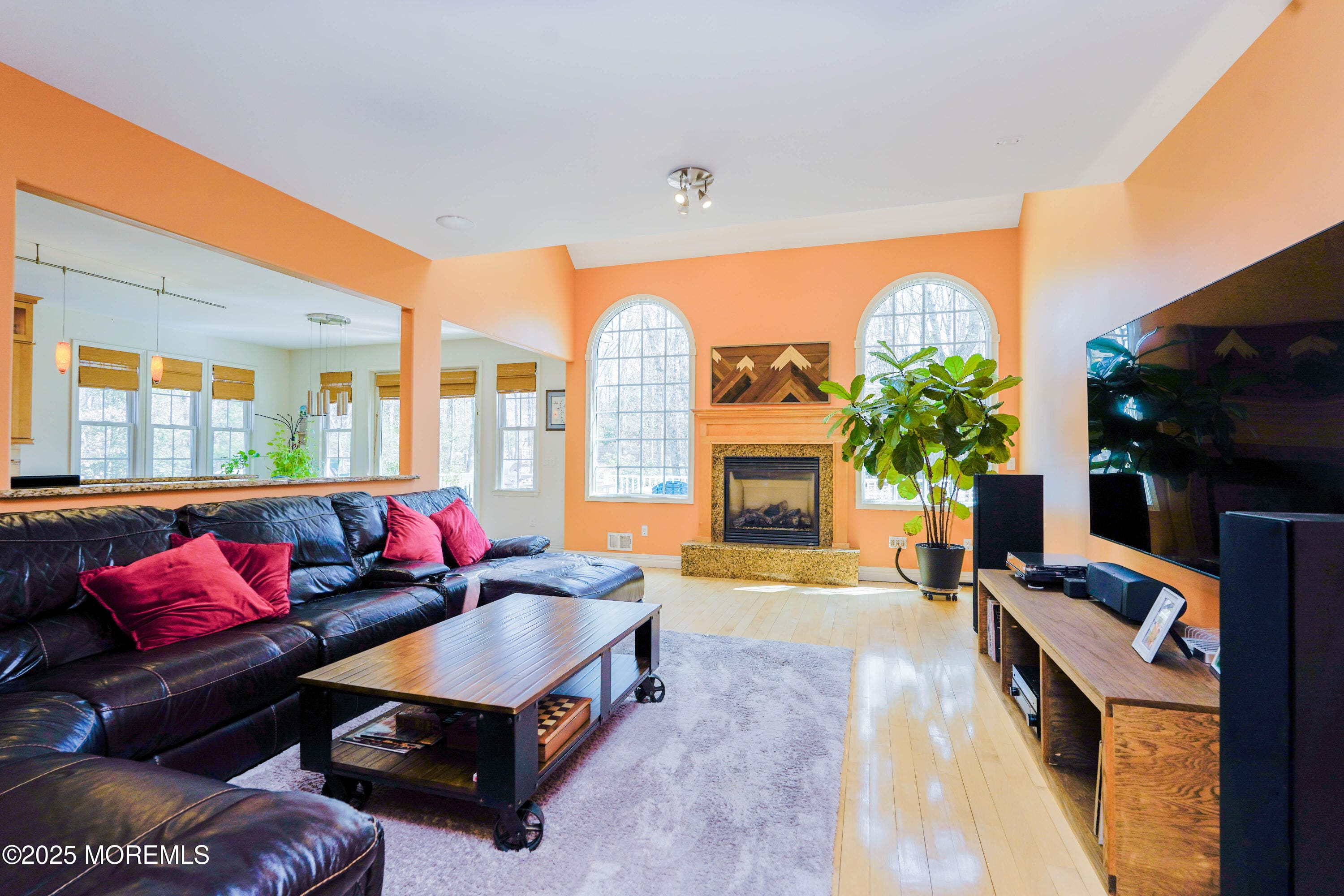 113 Willow Drive Image 4