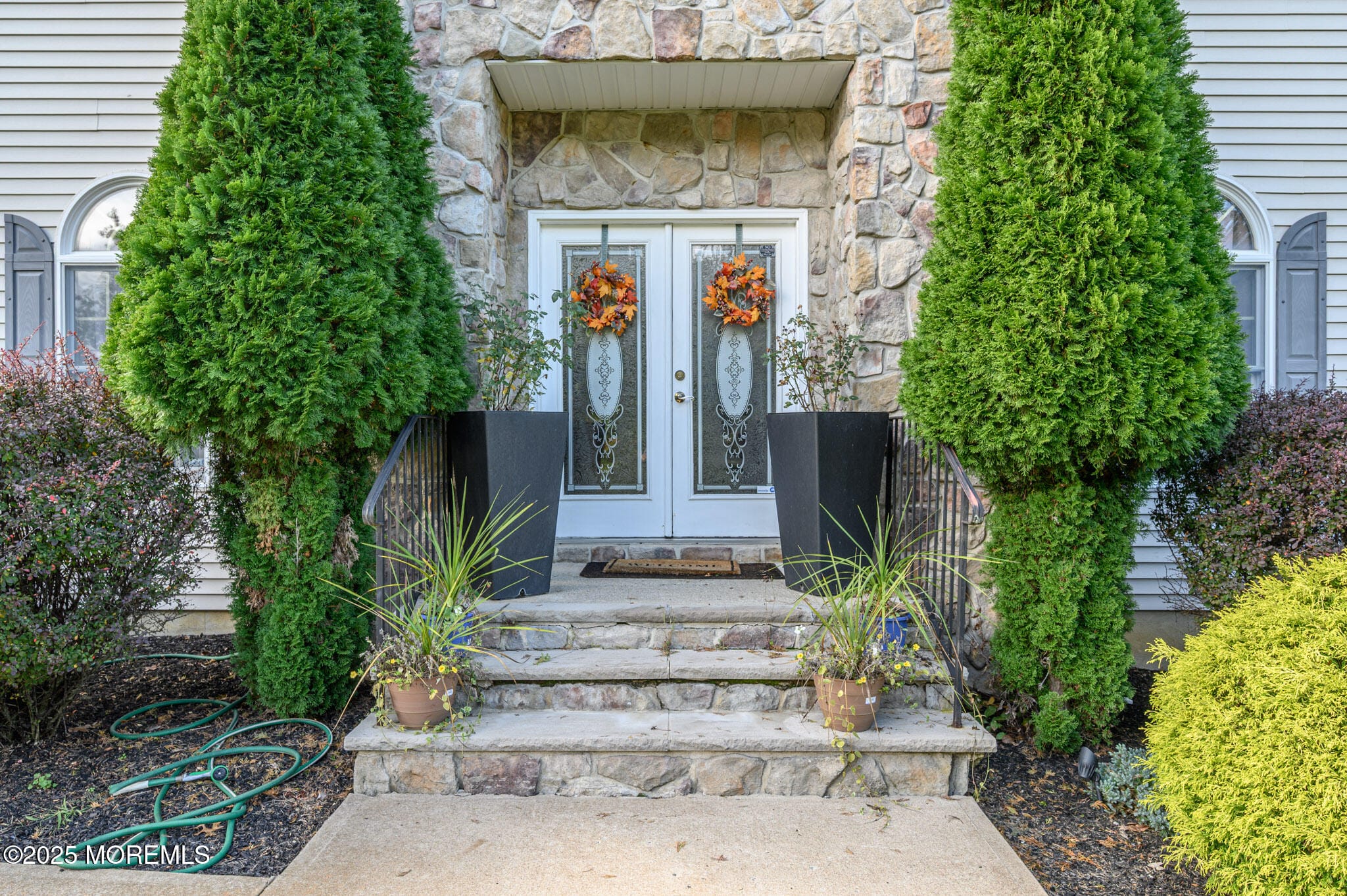 13 Randall Drive Image 2