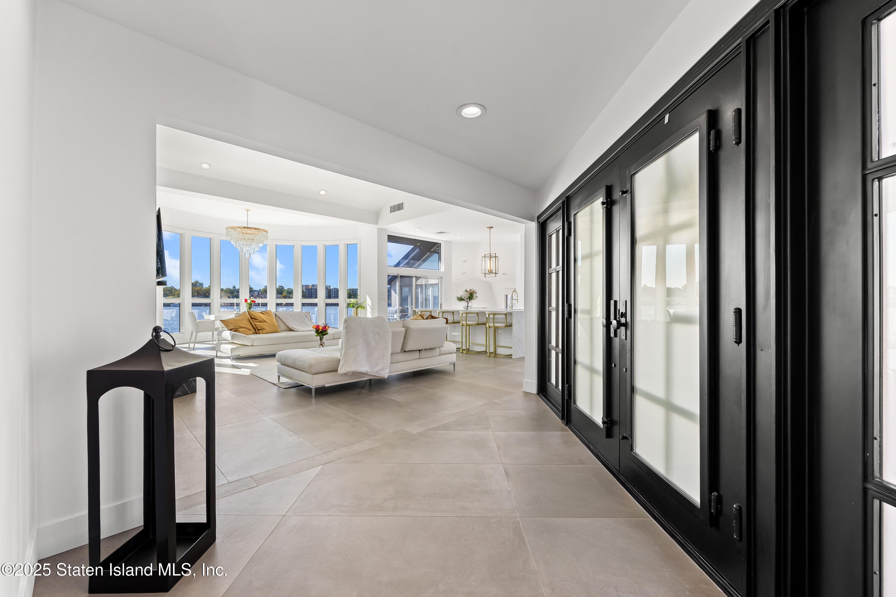 2 Wards Point Avenue Image 5