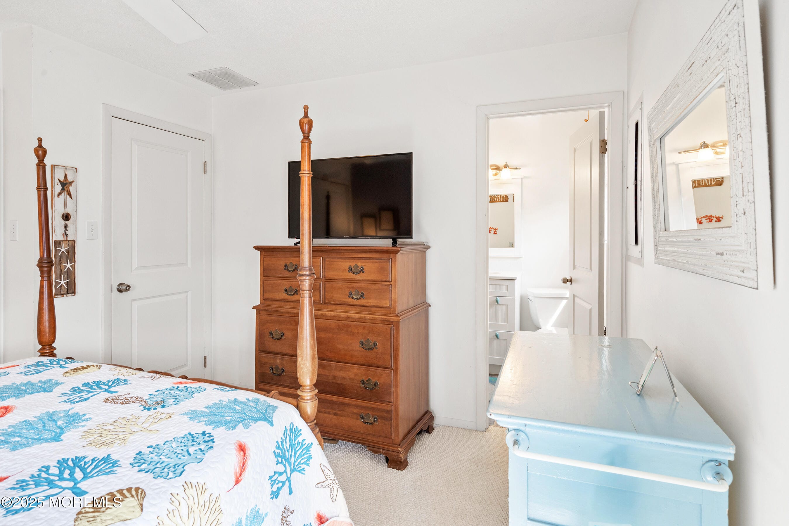 328 W 6th Street, Ship Bottom, NJ, 08008 image 18