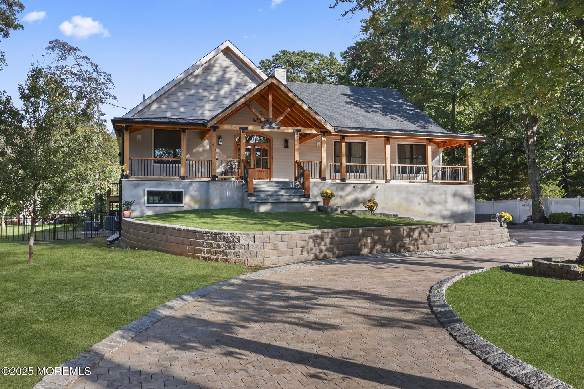 422 Green Grove Road Image 3