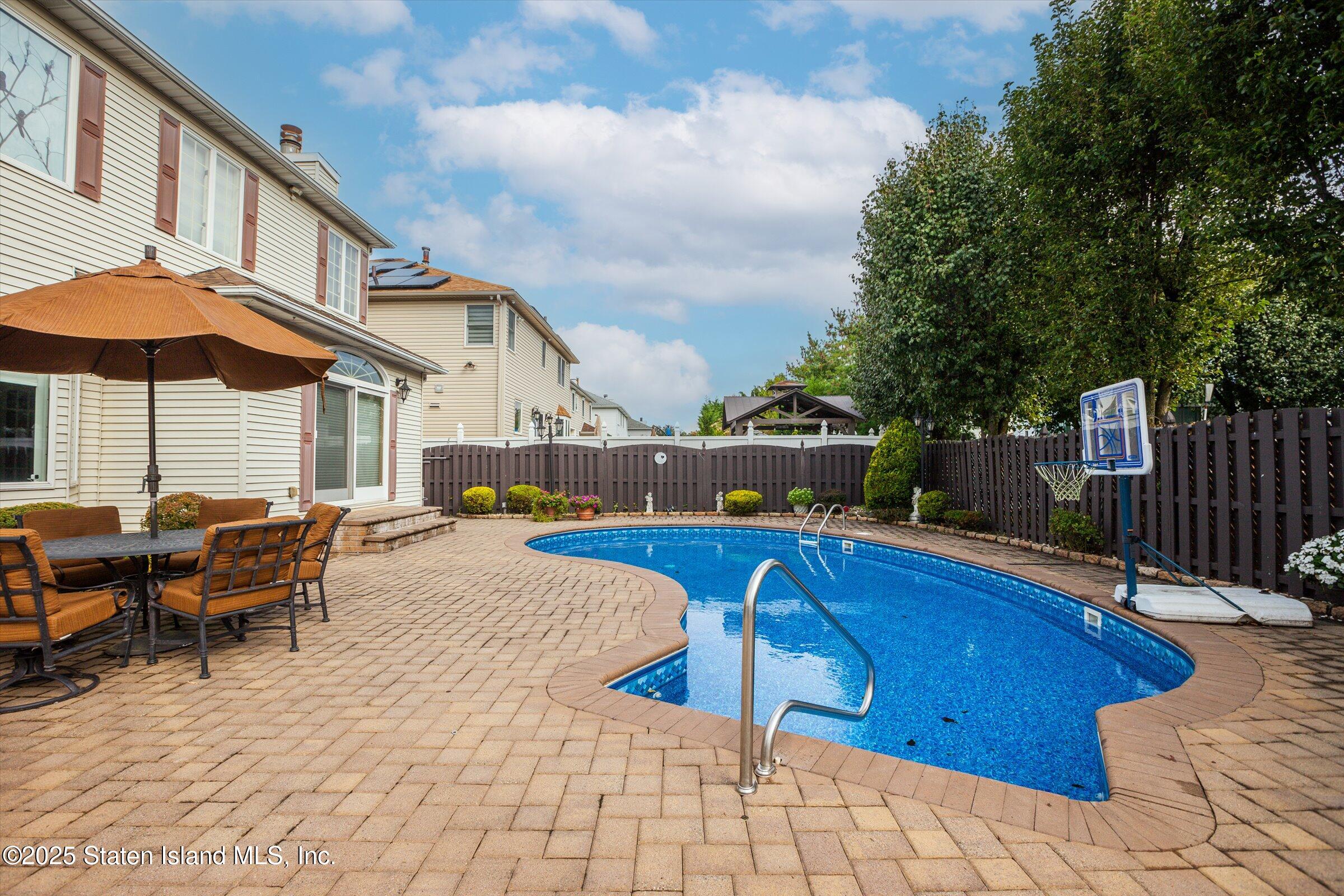 139 Finlay Street, Staten Island, NY, 10307 image 32