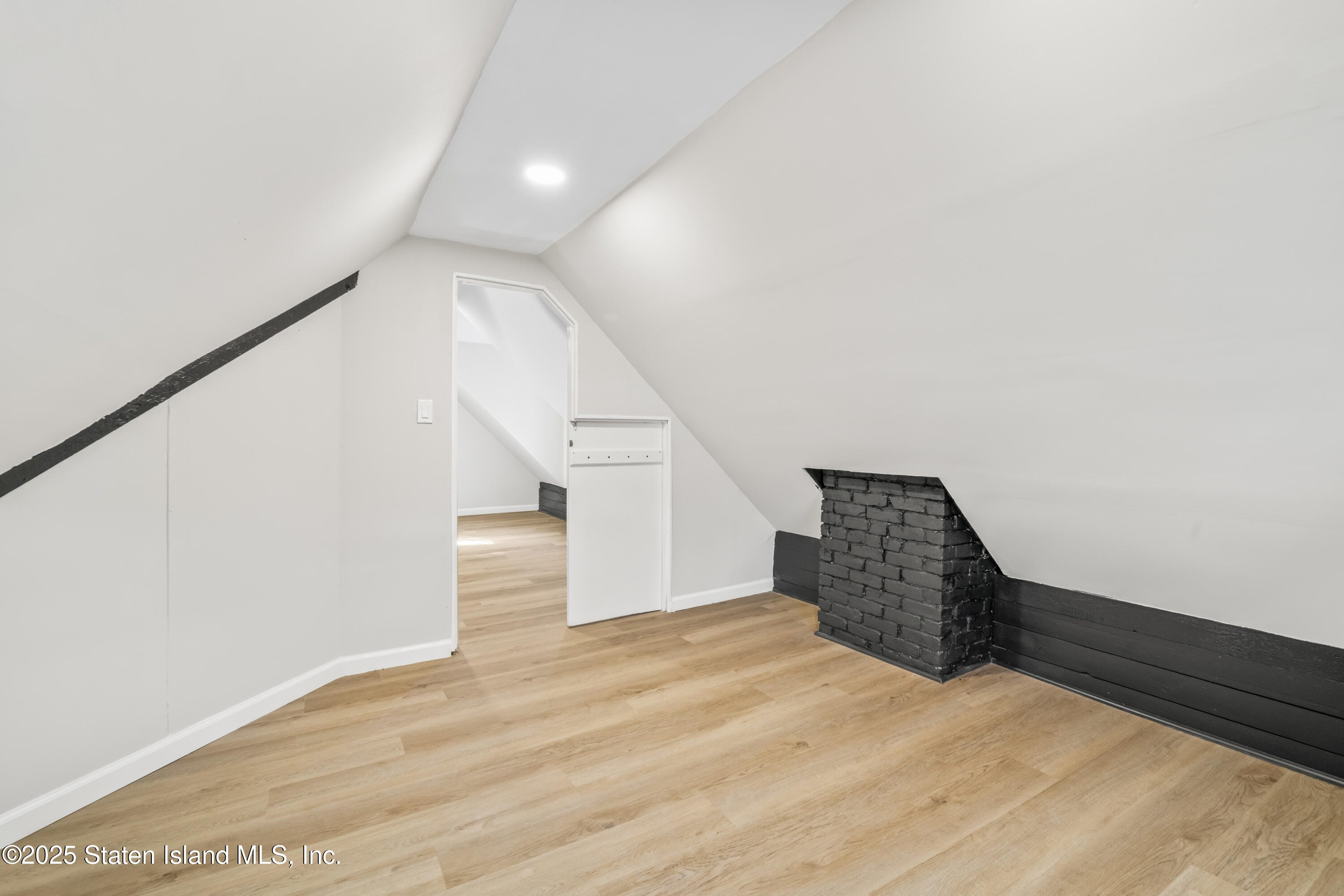 311 Tompkins Avenue, Staten Island, NY, 10304 image 33