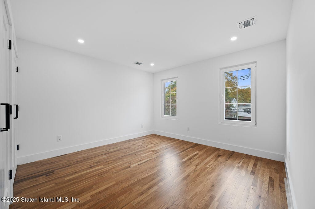 5635 Amboy Road, Staten Island, NY, 10309 image 20