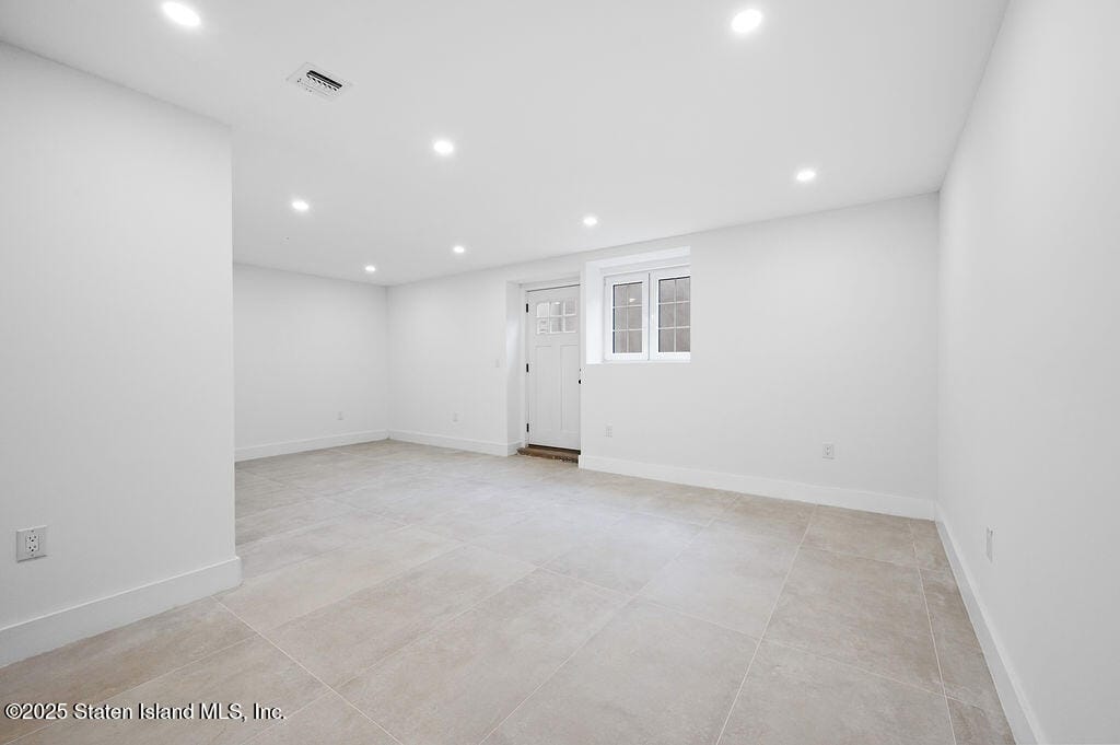 5639 Amboy Road, Staten Island, NY, 10309 image 16