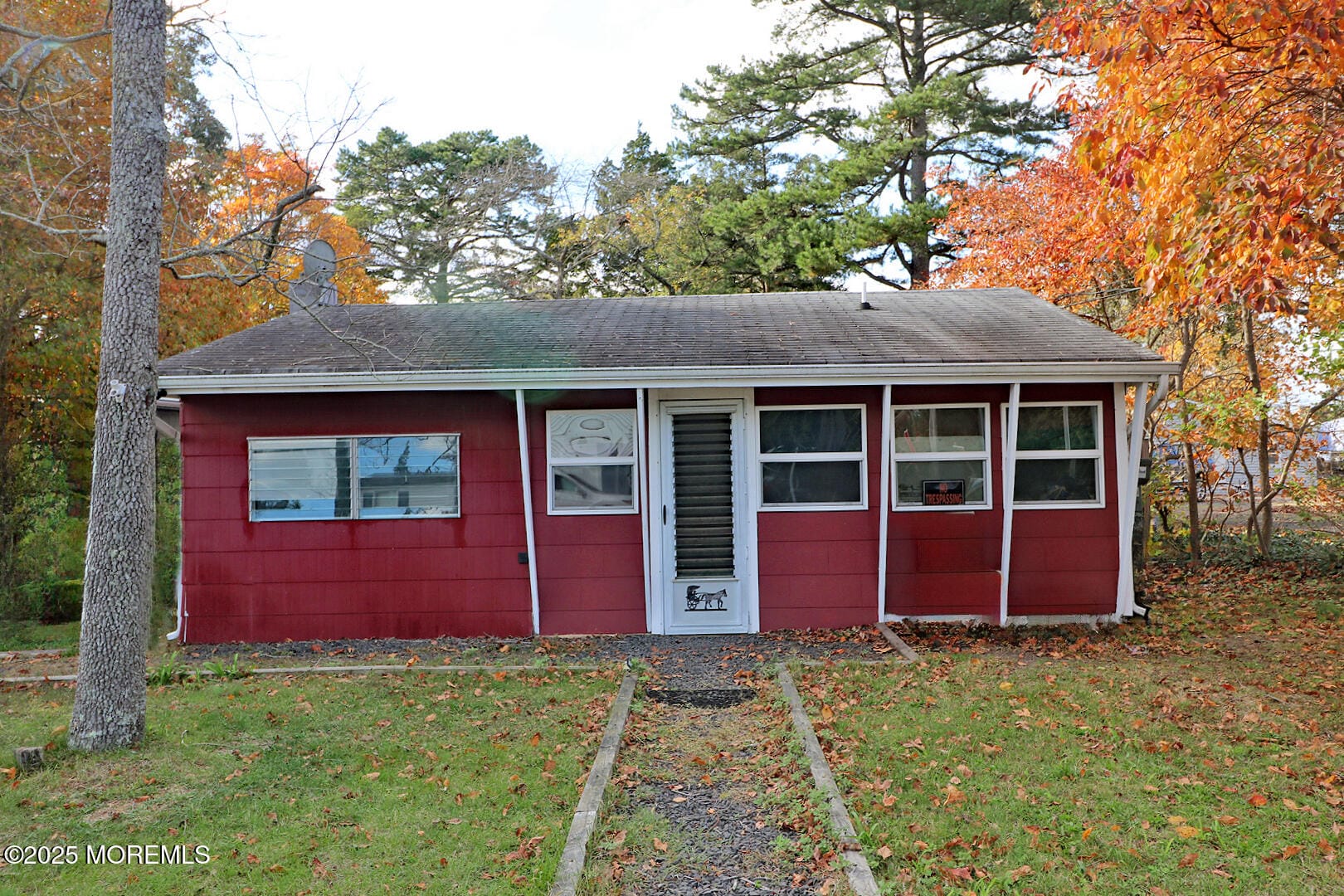 4 Spruce Street Image 1