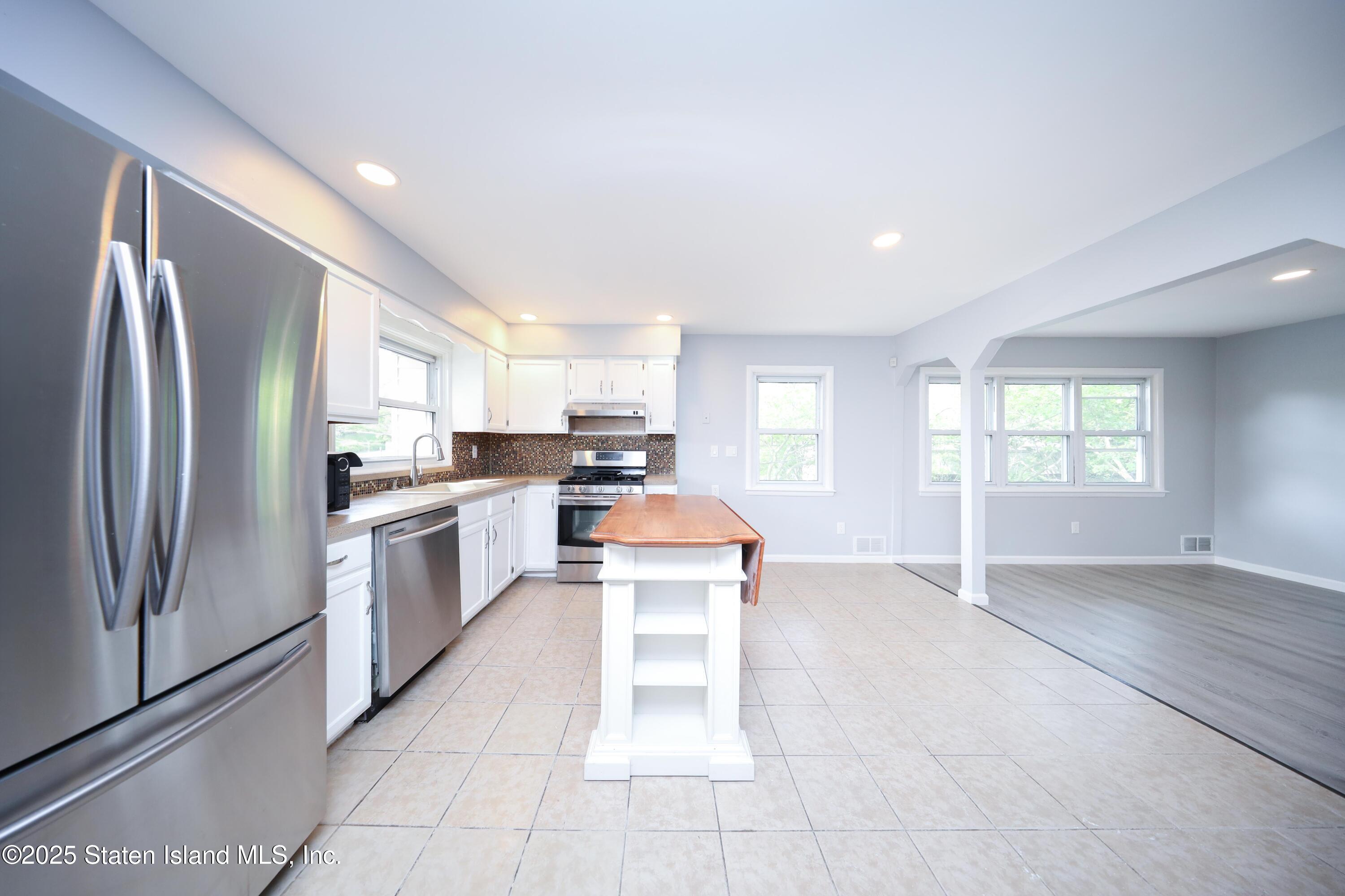 2 Remsen Street, Staten Island, NY, 10304 image 13