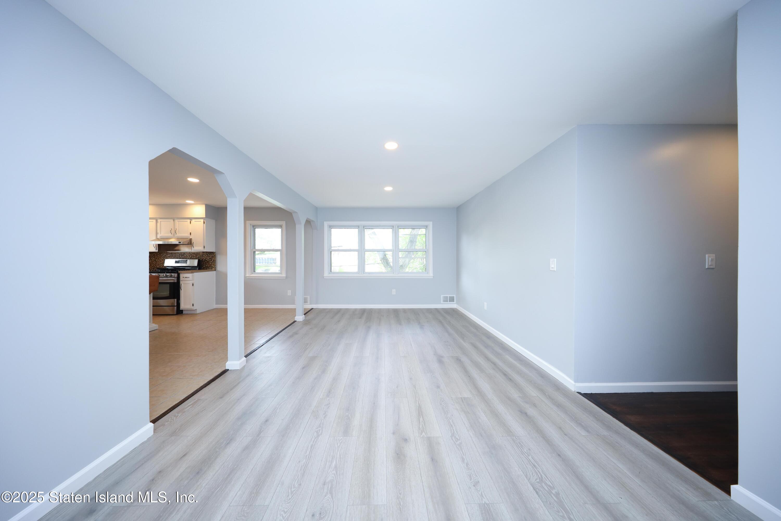 2 Remsen Street, Staten Island, NY, 10304 image 15