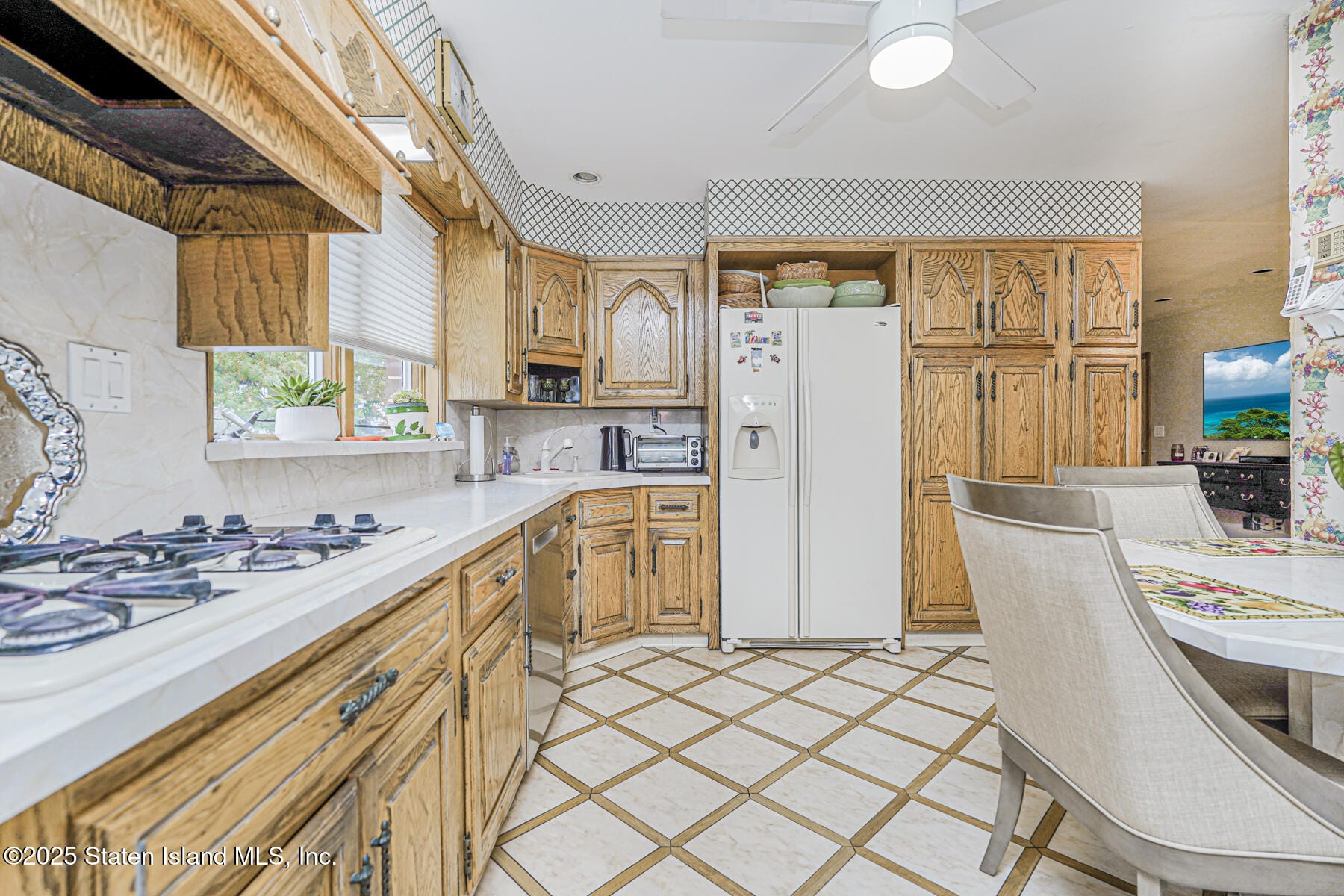 159 Vermont Avenue, Staten Island, NY, 10305 image 7