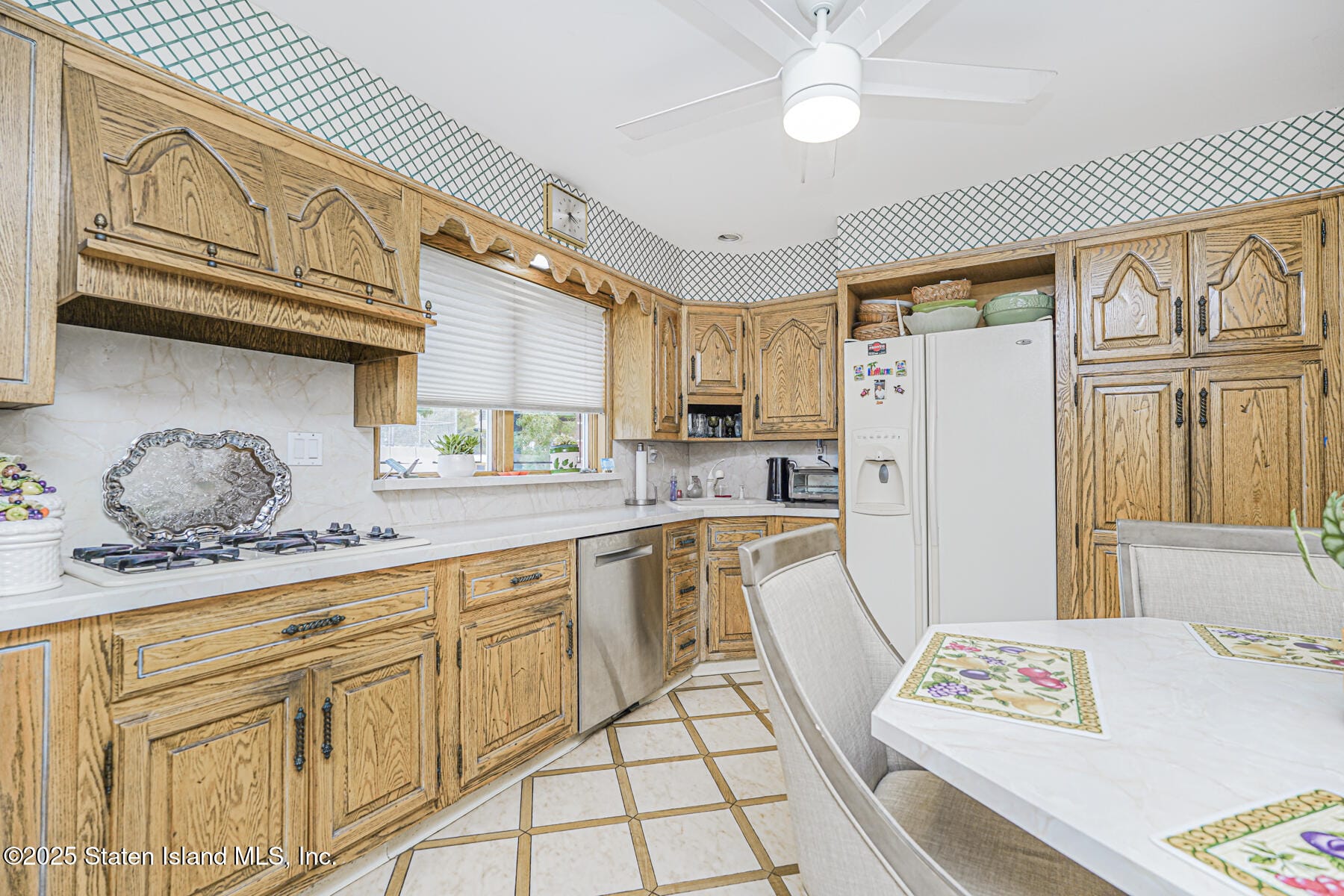 159 Vermont Avenue, Staten Island, NY, 10305 image 8