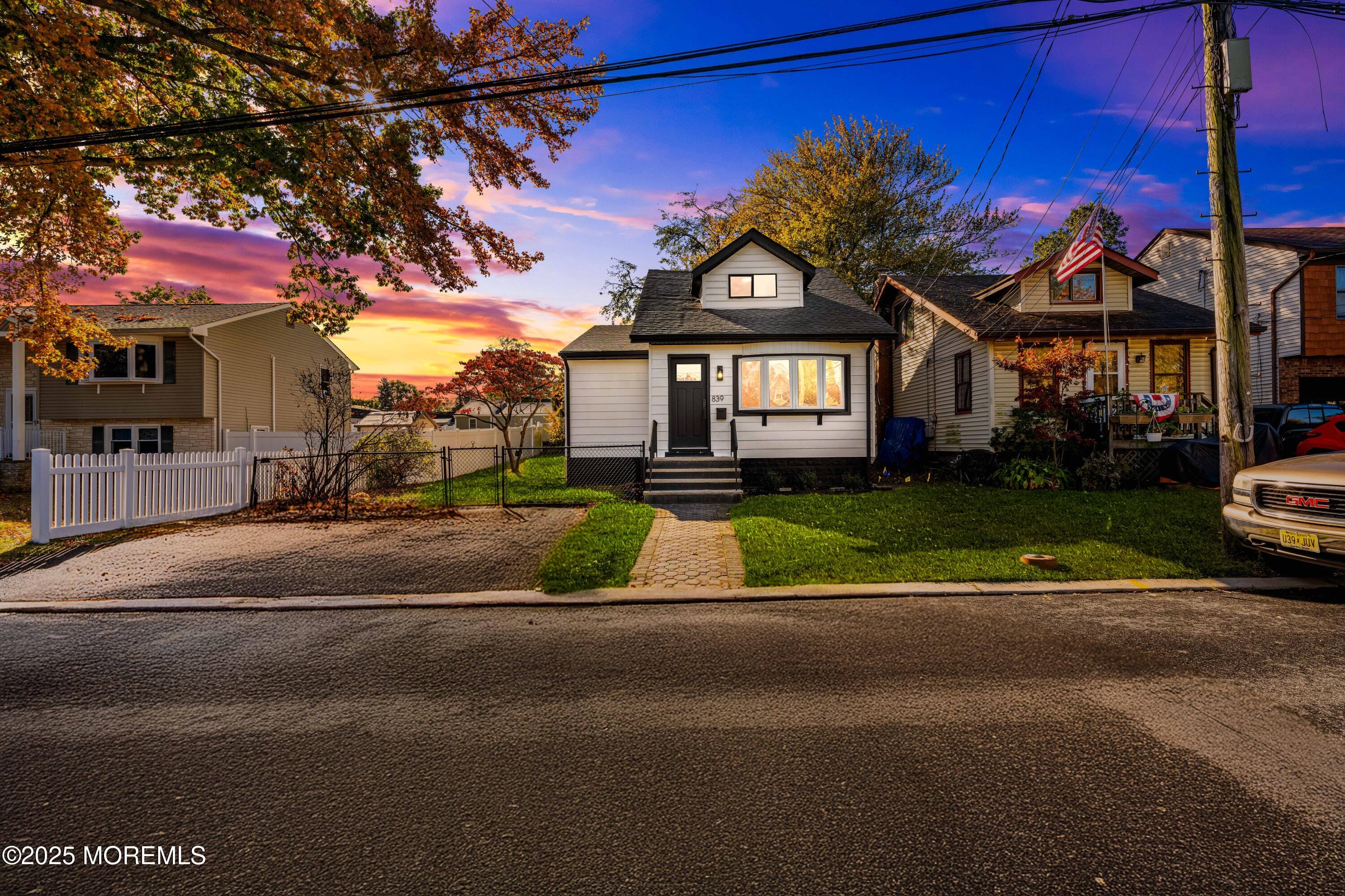 839 Brookside Avenue Image 2
