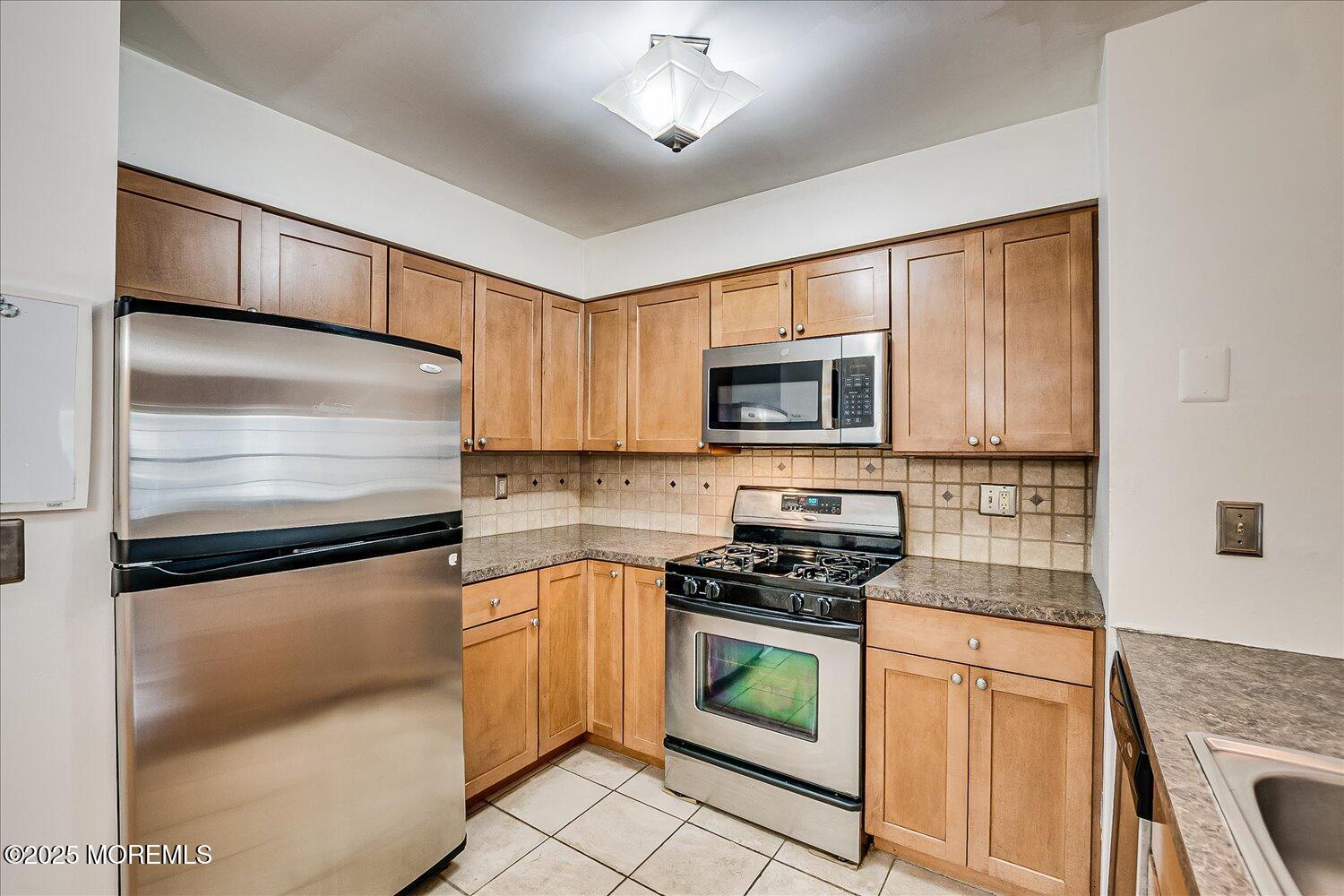 353 Crosspointe Drive 353, East Brunswick, NJ, 08816 image 15