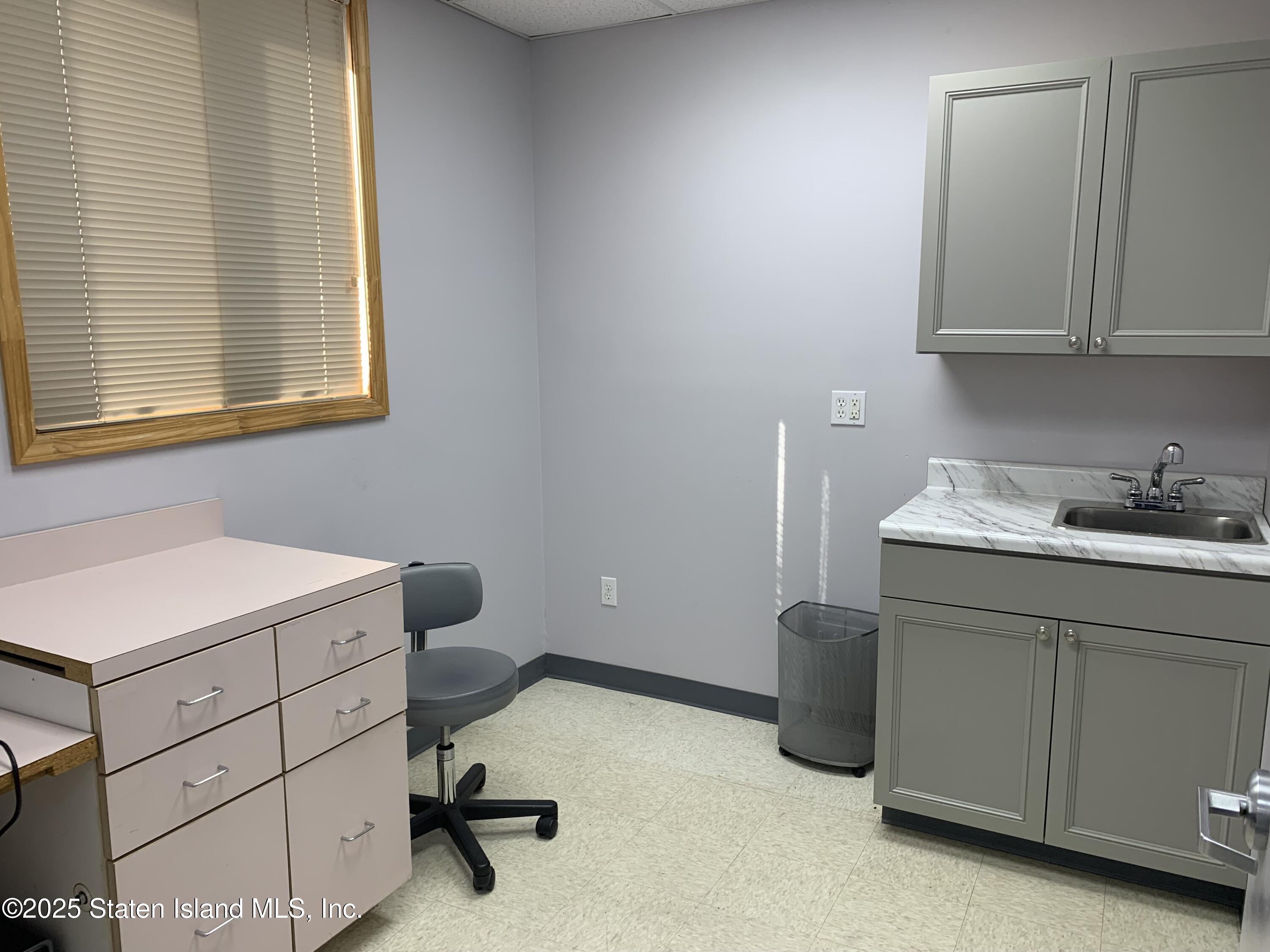 310 Richmond Hill Road, Staten Island, NY, 10314 image 22