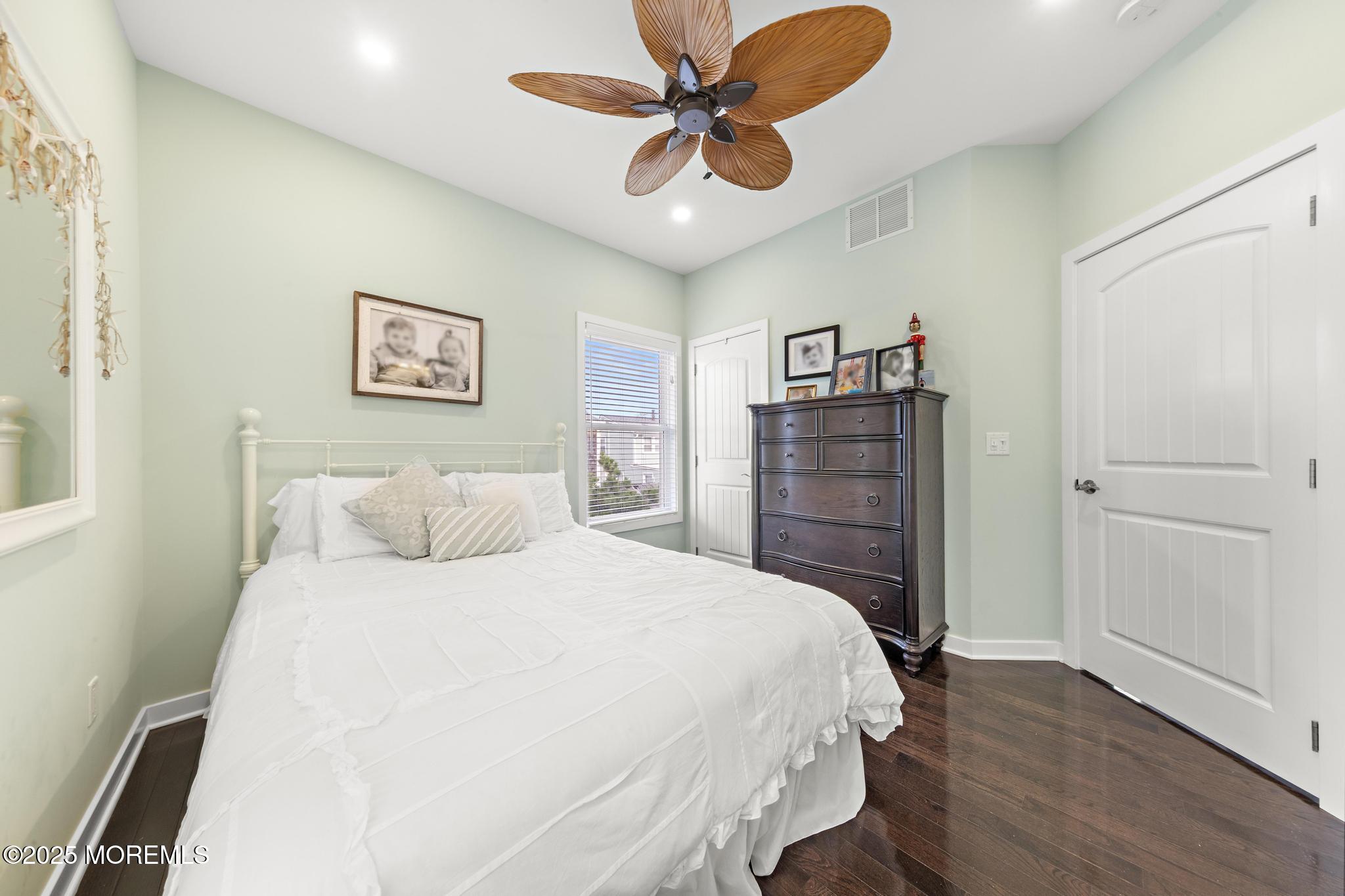 27 W South 33rd Street, Long Beach Twp, NJ, 08008 image 44