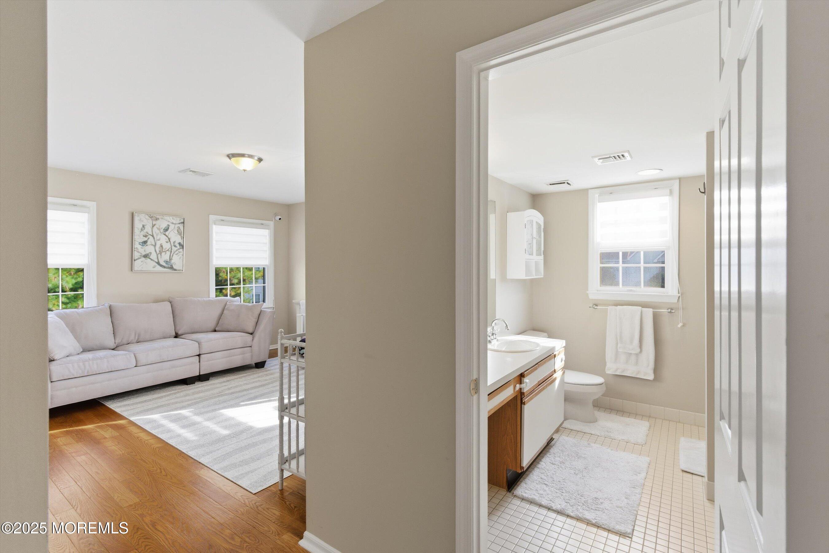 122 Quartz Lane, Paterson, NJ, 07501 image 18