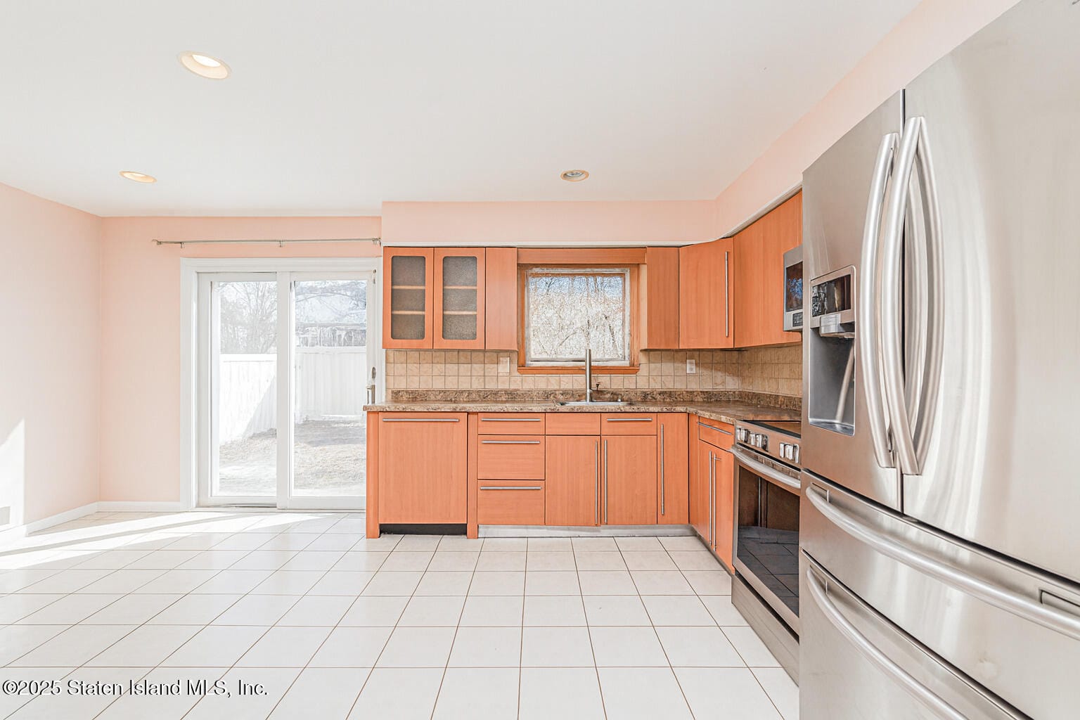 538 Leverett Avenue Image 4