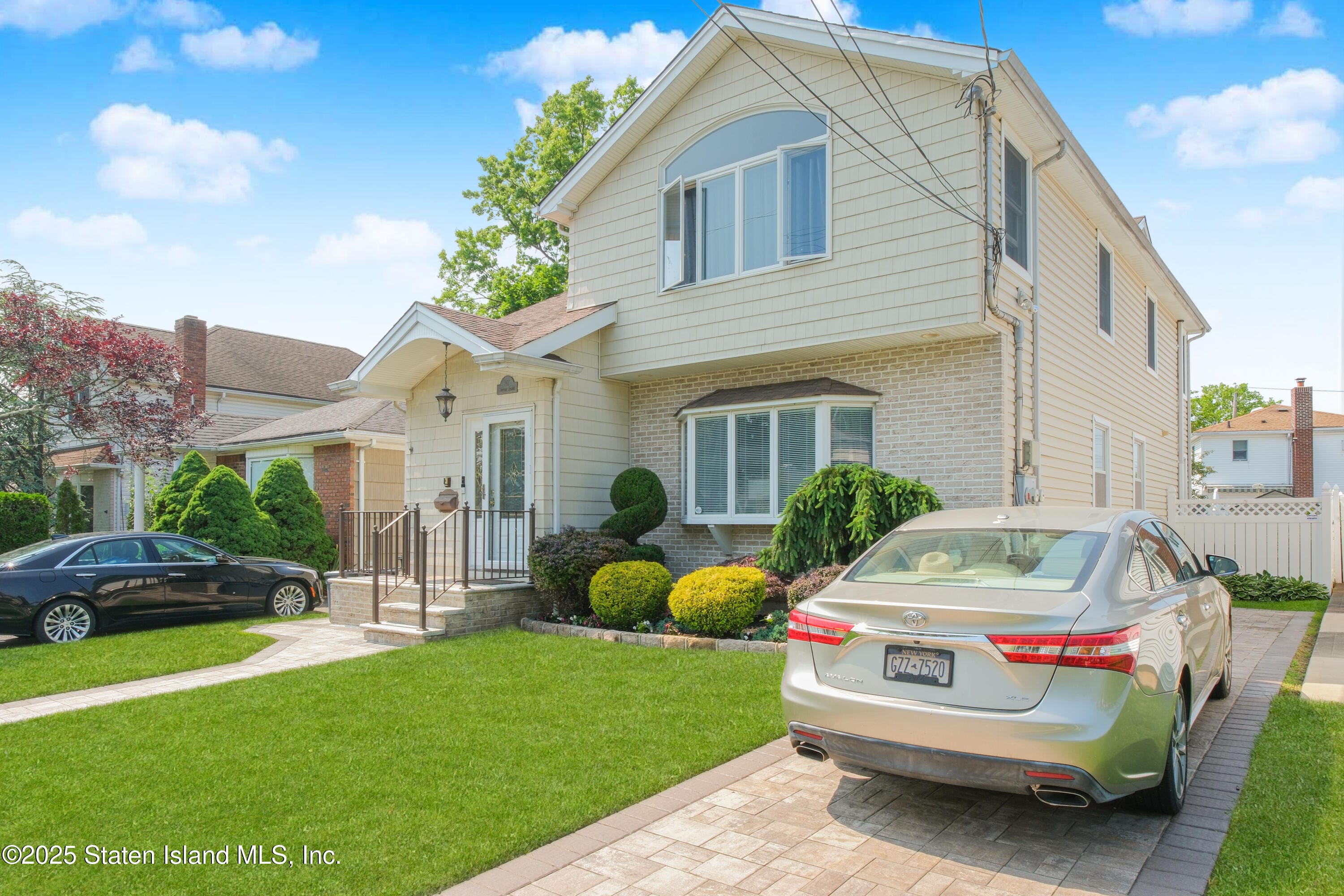 147 Howton Avenue, Staten Island, NY, 10308