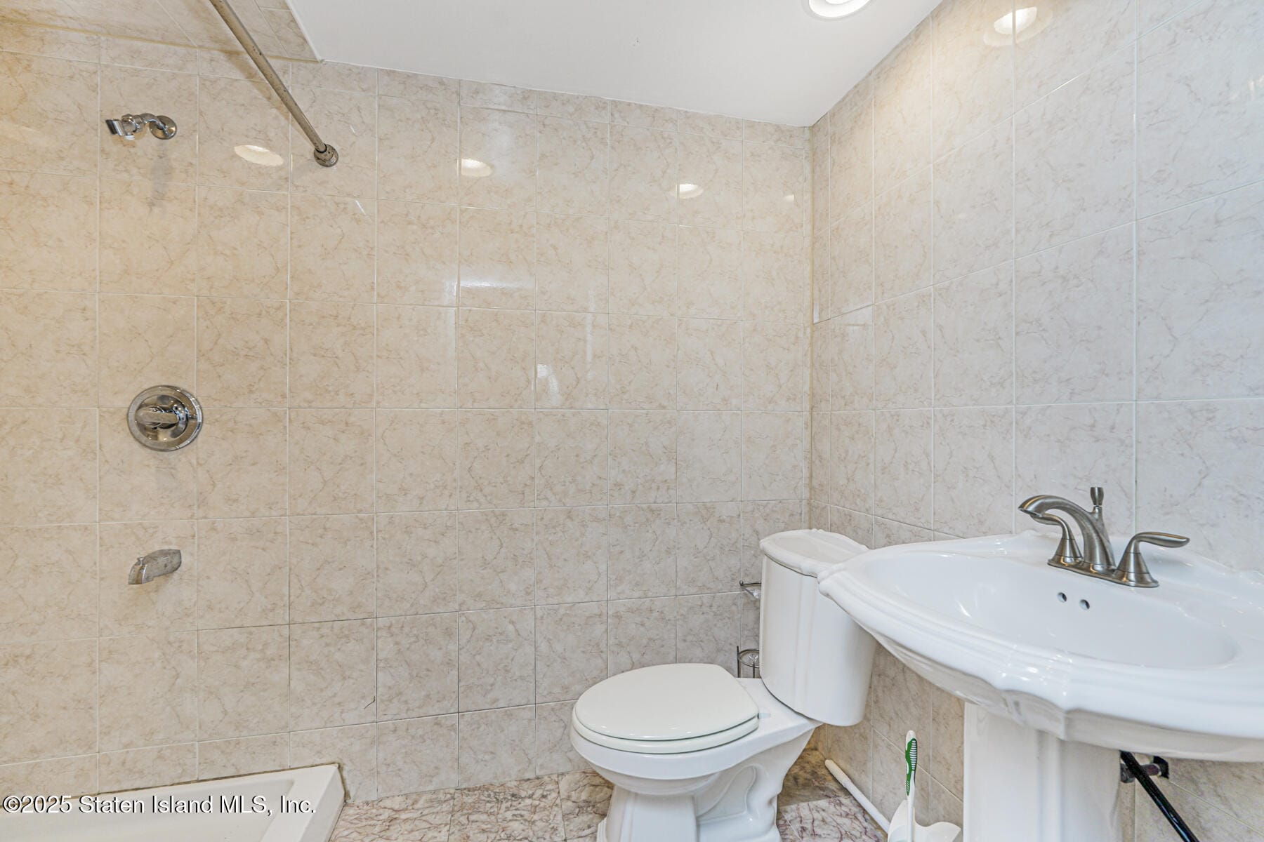 538 Leverett Avenue, Staten Island, NY, 10308 image 17