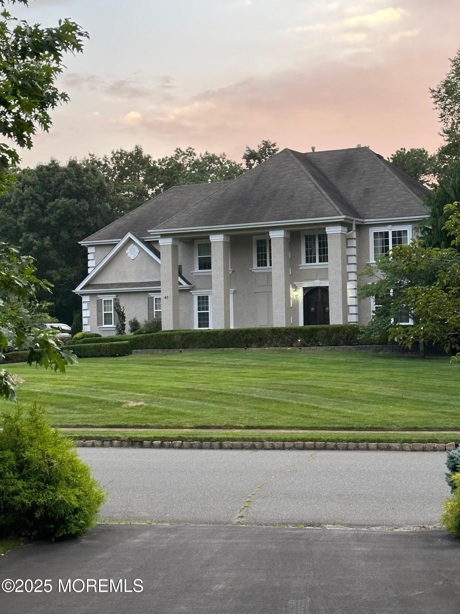 40 Woods Edge Drive Image 1