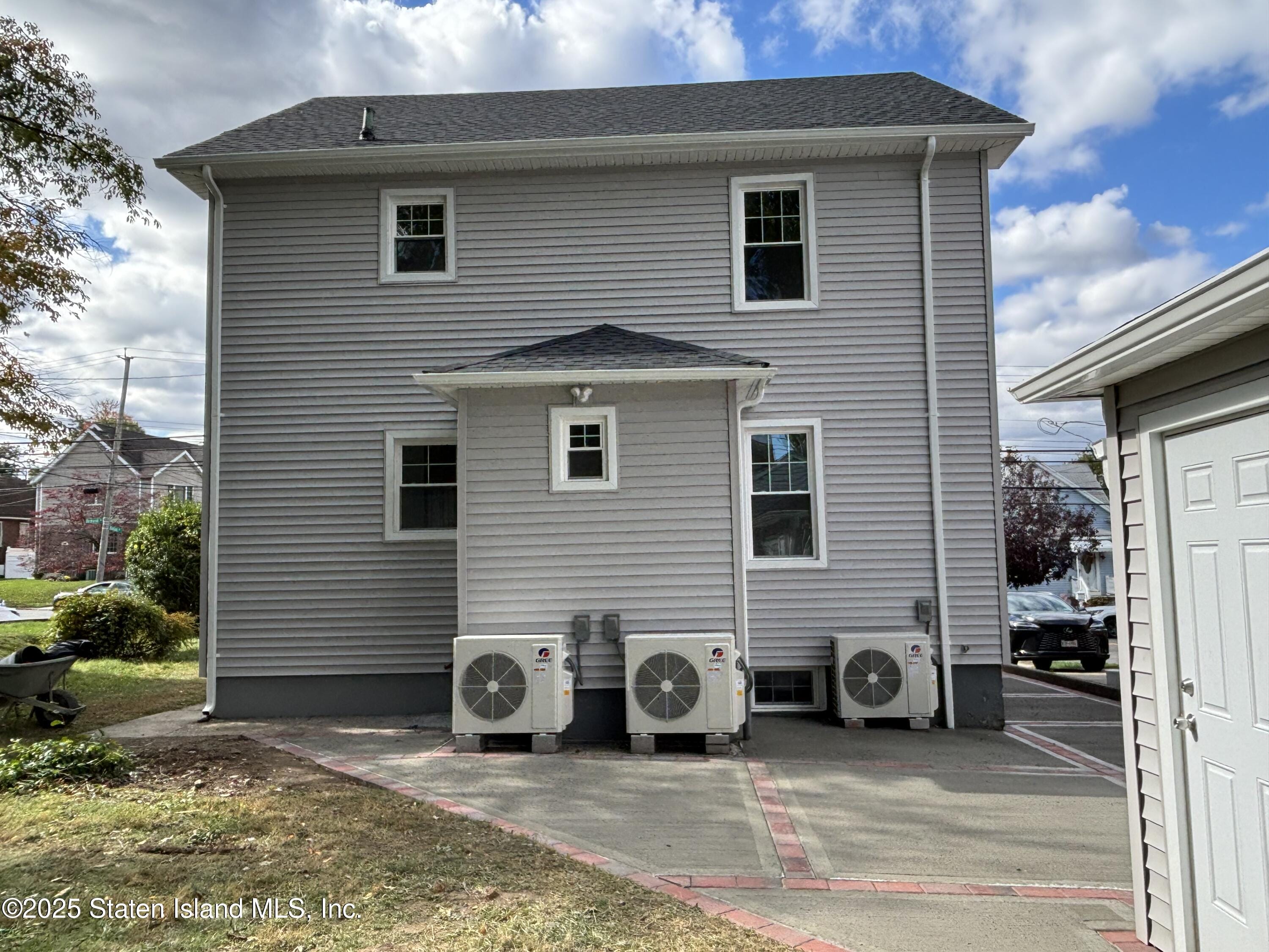 677 Bement Avenue, Staten Island, NY, 10310 image 32